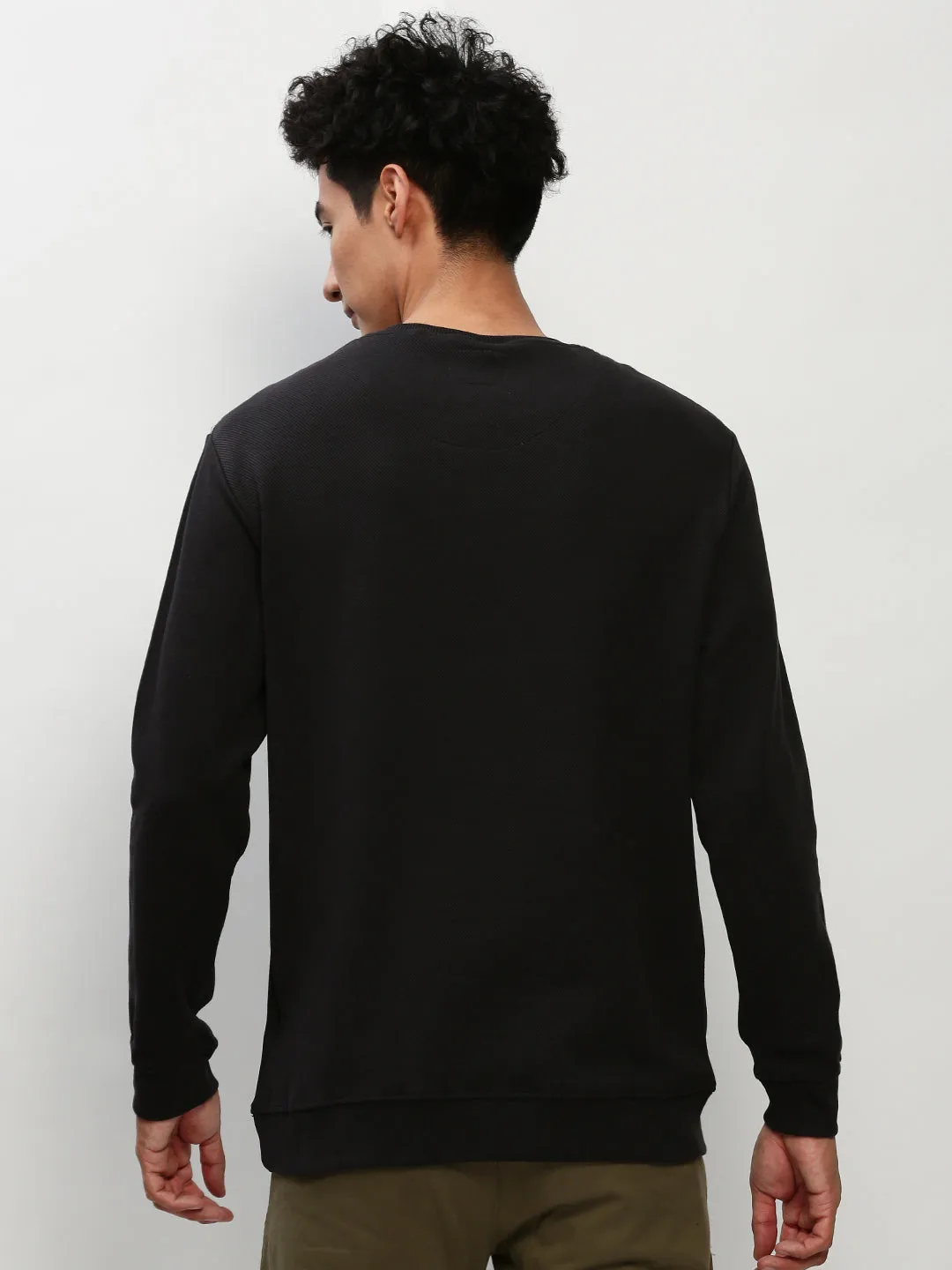 product mesh lining breathability Men's Black Typography Printed Pullover Cotton Sweatshirt