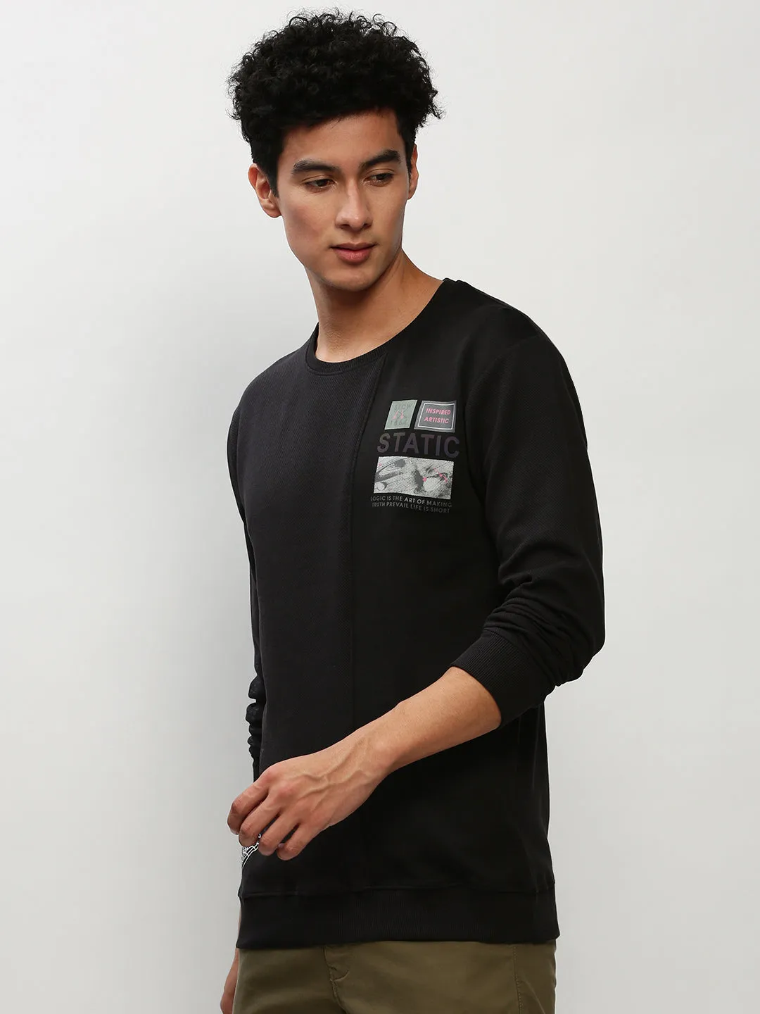 Cozy Vibe Youthful Vibe Men's Black Typography Printed Pullover Cotton Sweatshirt