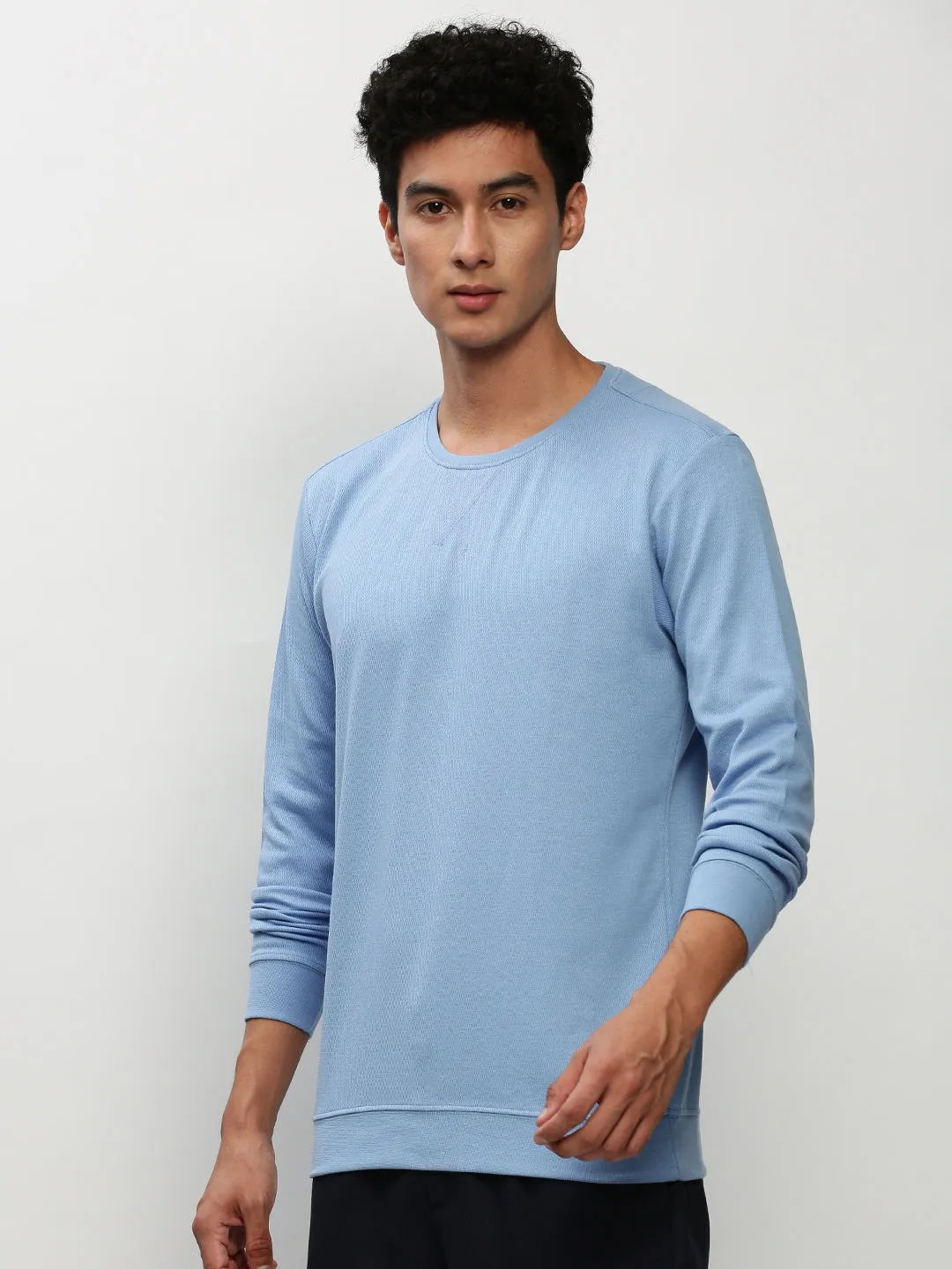 Men's Blue Long Sleeves Cotton Pullover Plus Fit product camping suitable functionality