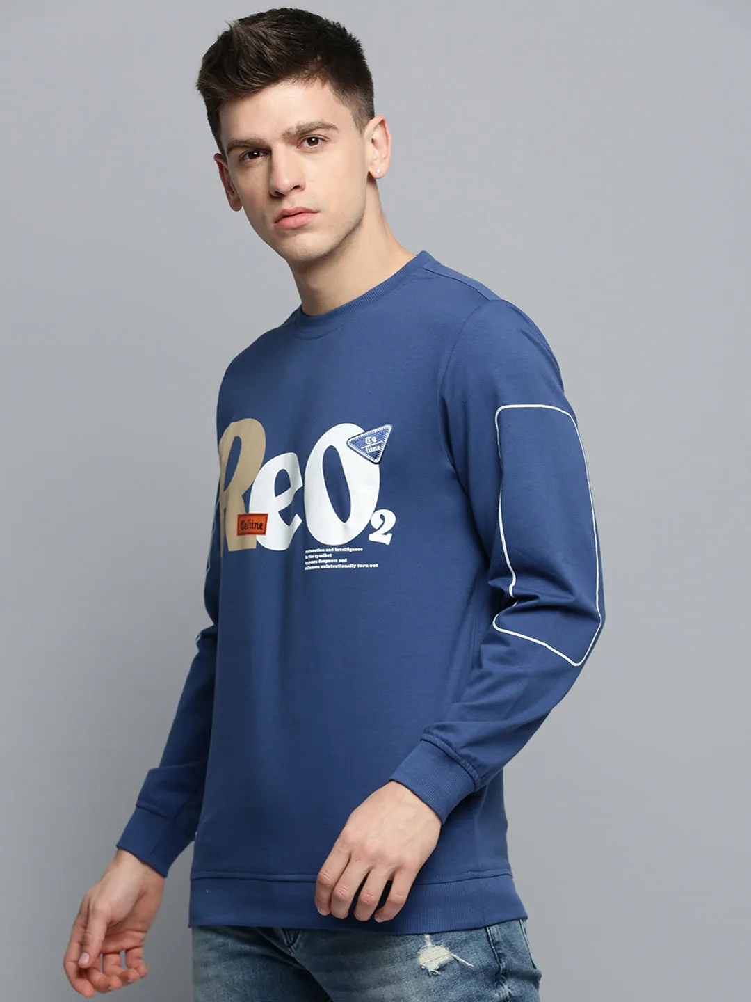 Contrast Stitching Men's Blue Round Neck Typographic Printed Sweatshirt