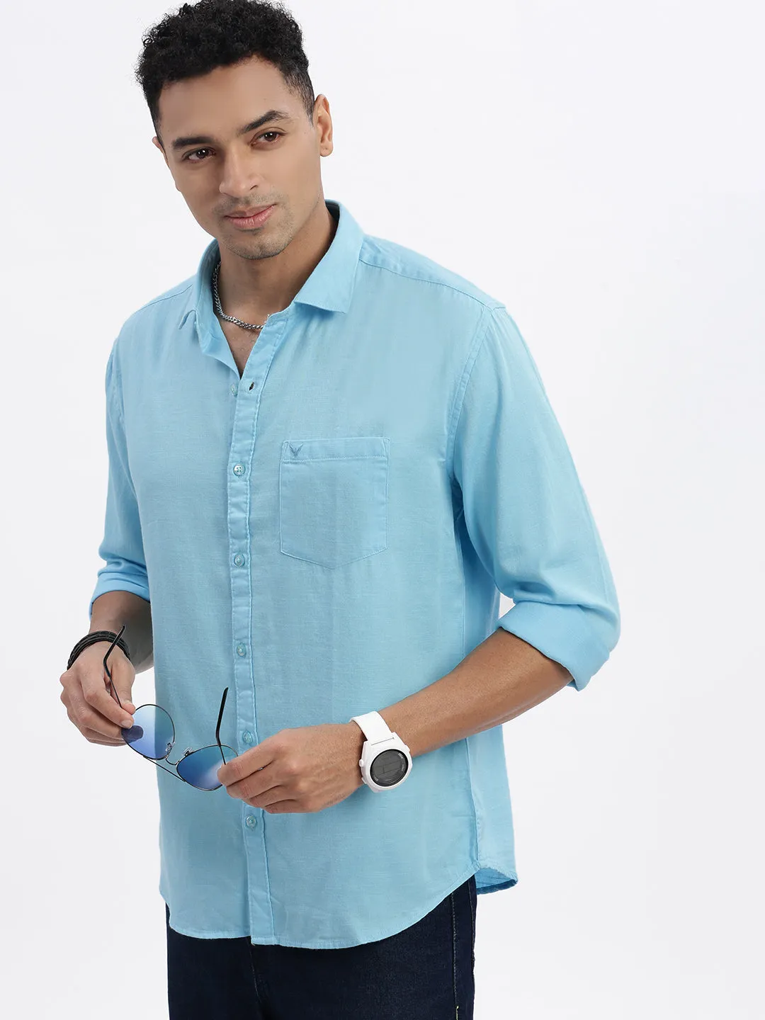 Music Mood WrinkleFree Material Men's Blue Solid Slim Fit Linen Shirt