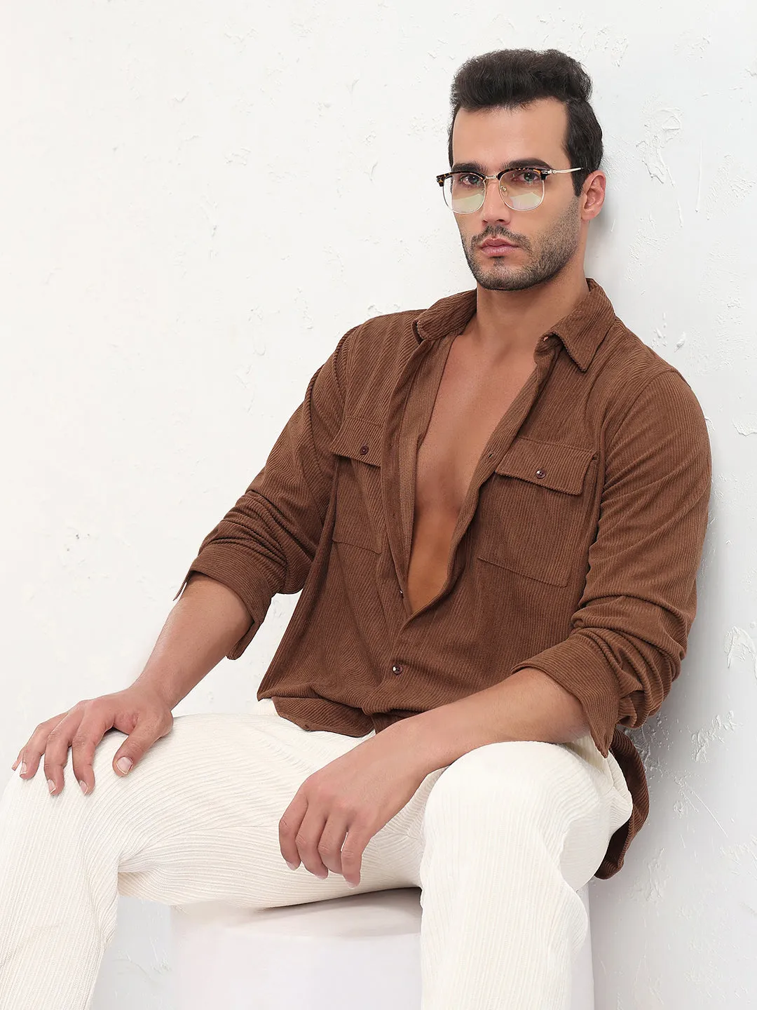 Men's Brown Solid Corduroy Relaxed Fit Shirt Casual Chic