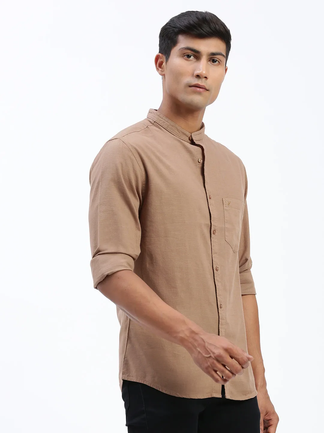 Youth Glow Colorfast Dye Men's Brown Standard Band Collar Solid Linen Casual Shirt