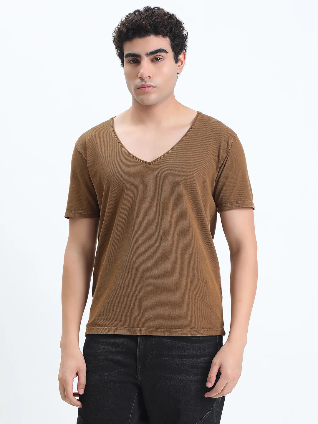 Flexible Fabric Blend Men's Brown V-Neck Regular Fit T-Shirt