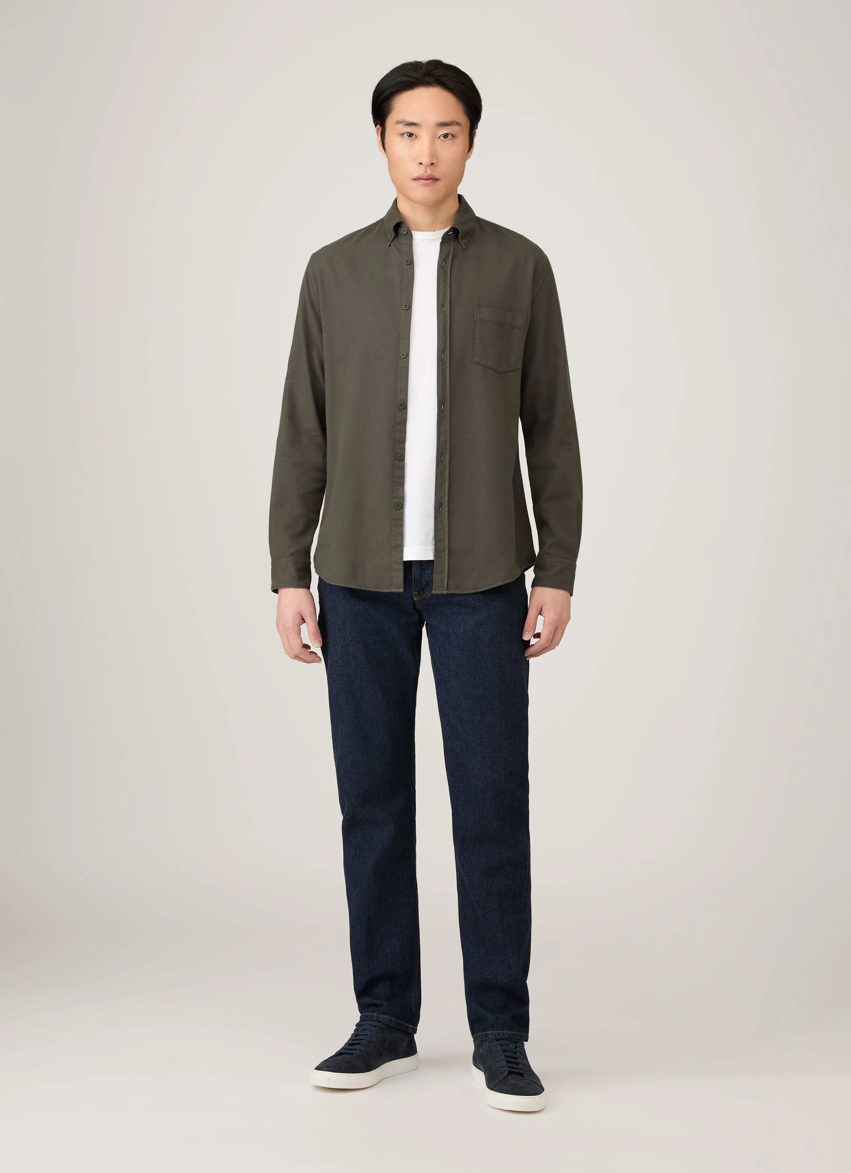 Short sleeved breeziness Subtle Embroidery Men's Button Down Flannel Shirt in Dark Green