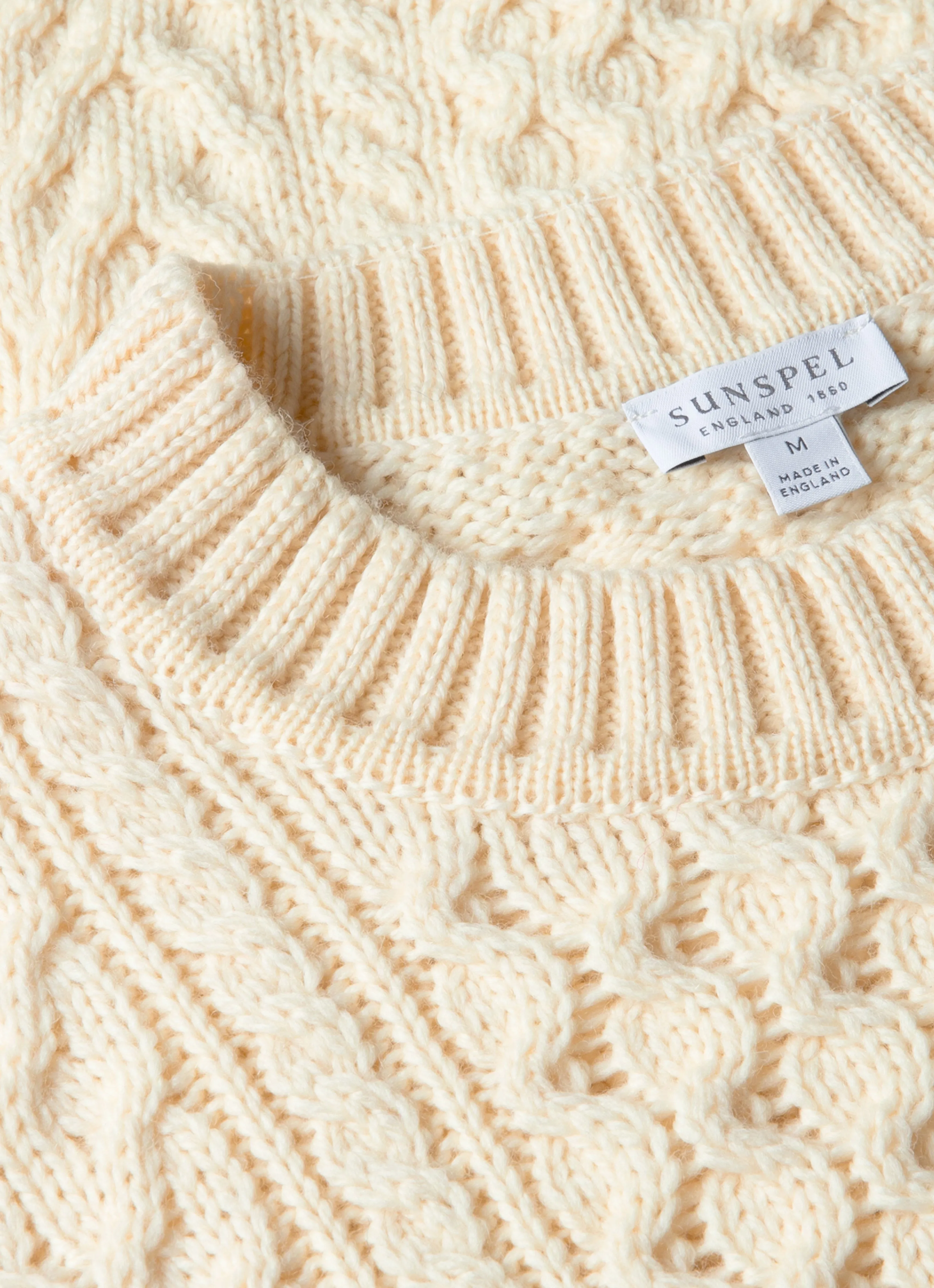 Crisp Design Men's Cable Knit Jumper in Ecru