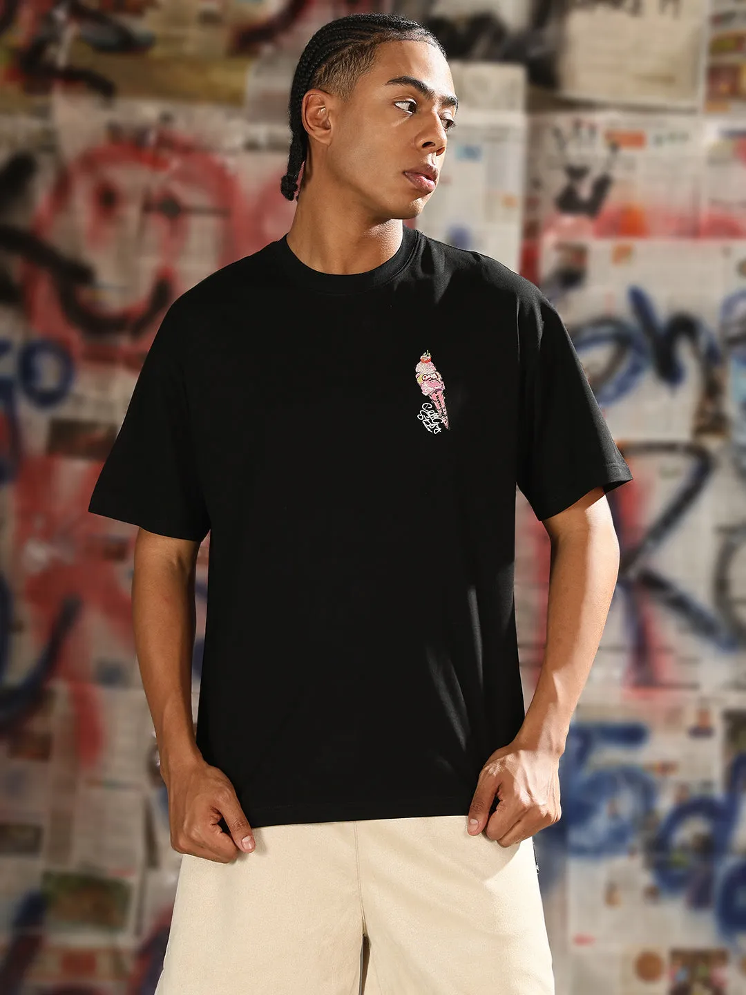 Men's Casual Black Graphic printed Relaxed Fit T-Shirt Functional Design Trendy Hat