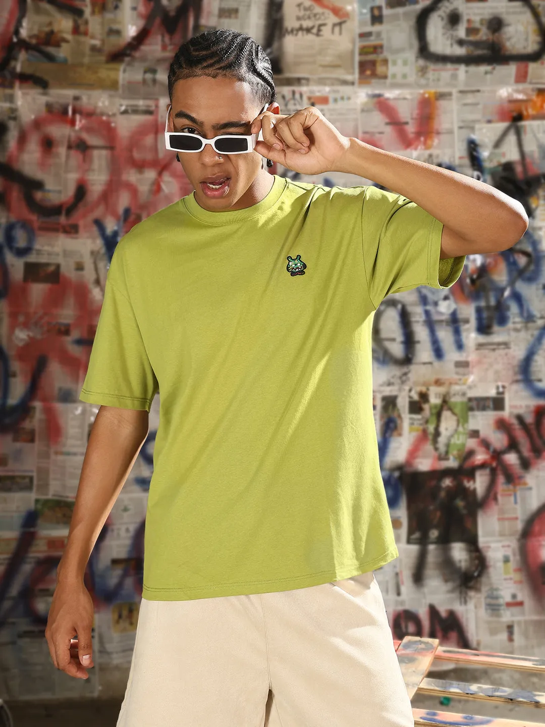 Men's Casual Green Quirky Relaxed Fit Graphic T-Shirt WaterRepellentSurface