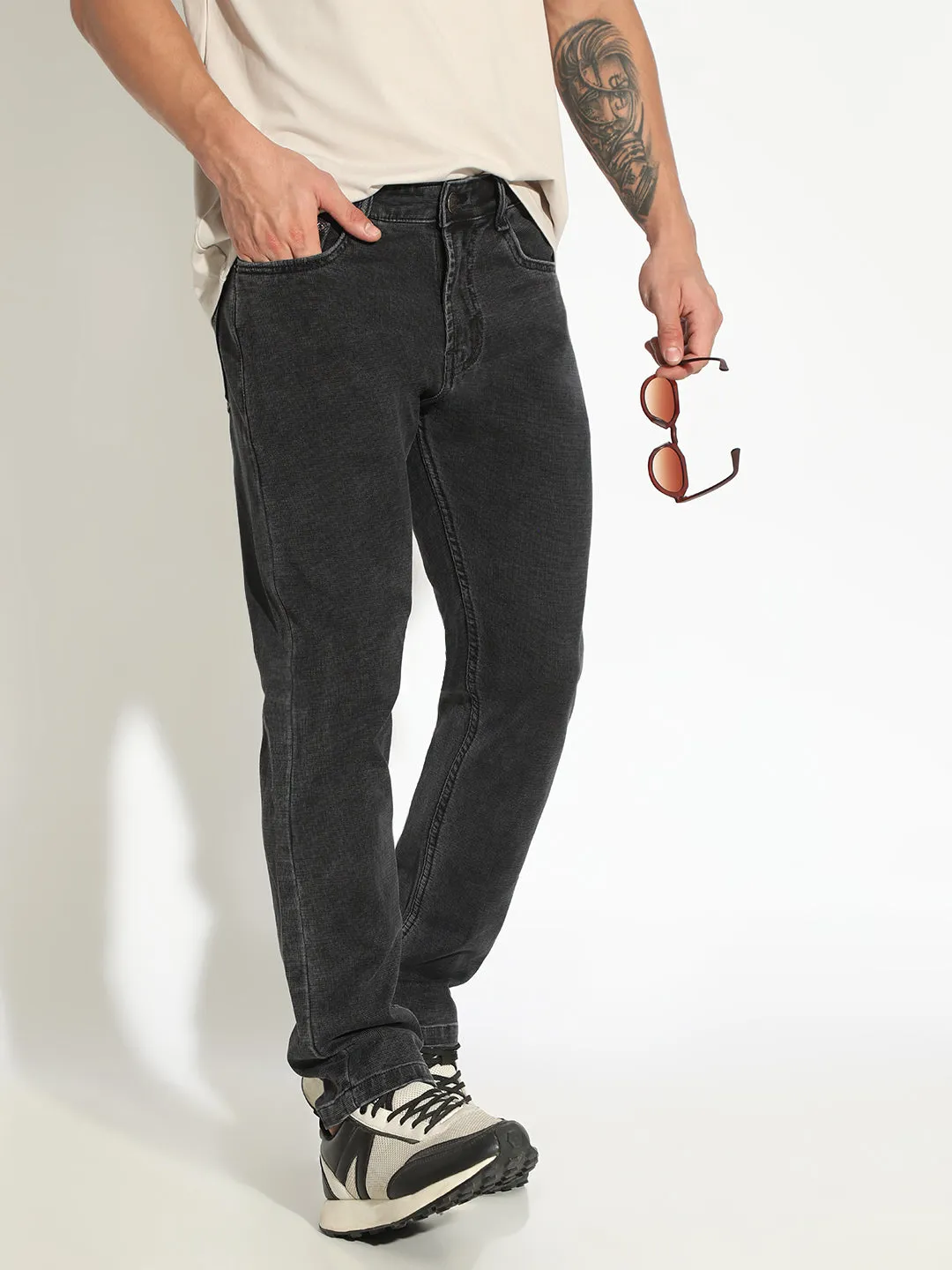 Functional Casual Men's Charcoal Slim Fit Low-Rise Jeans