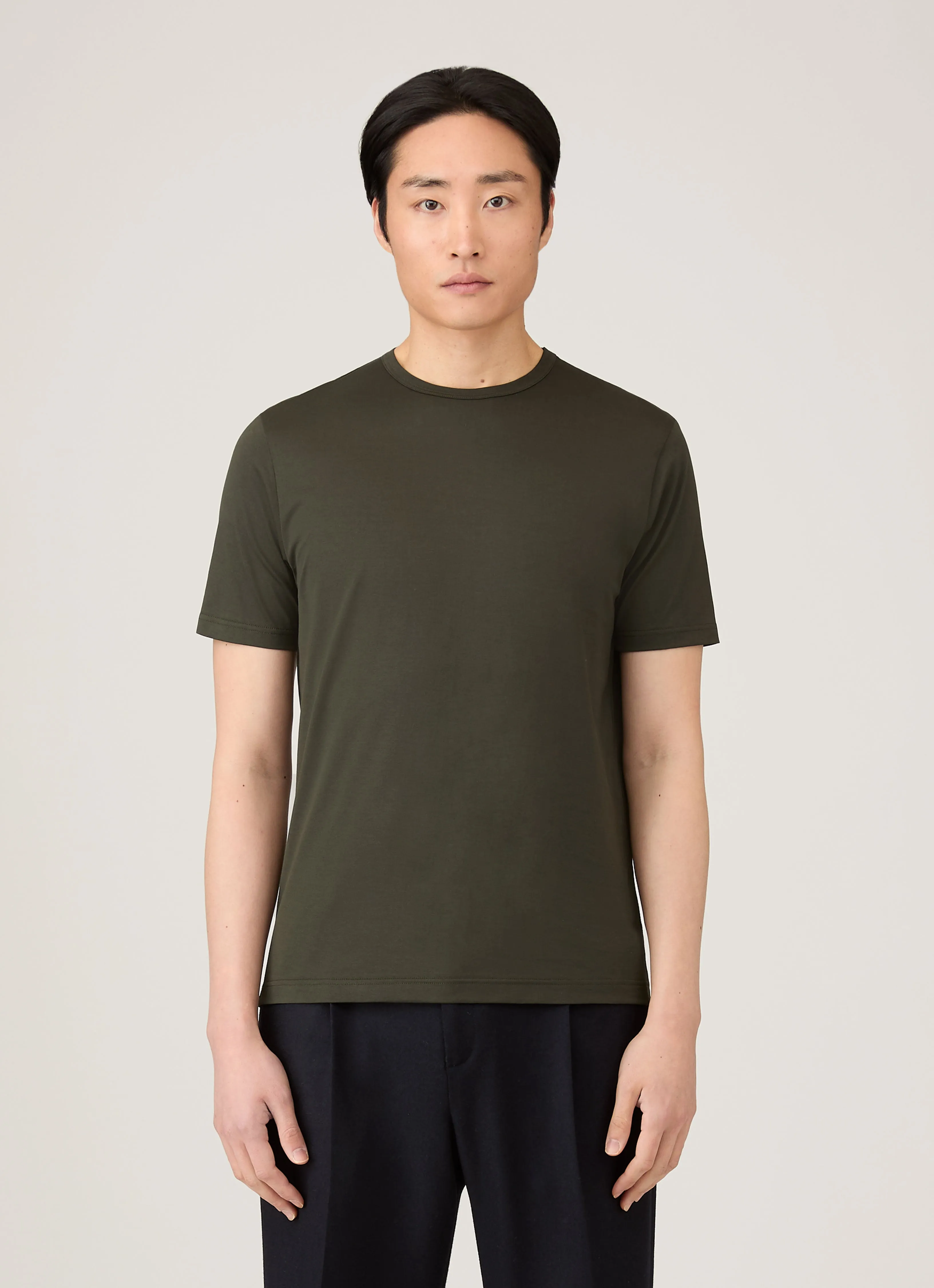 Men's Classic T-shirt in Dark Green Versatile Wearable
