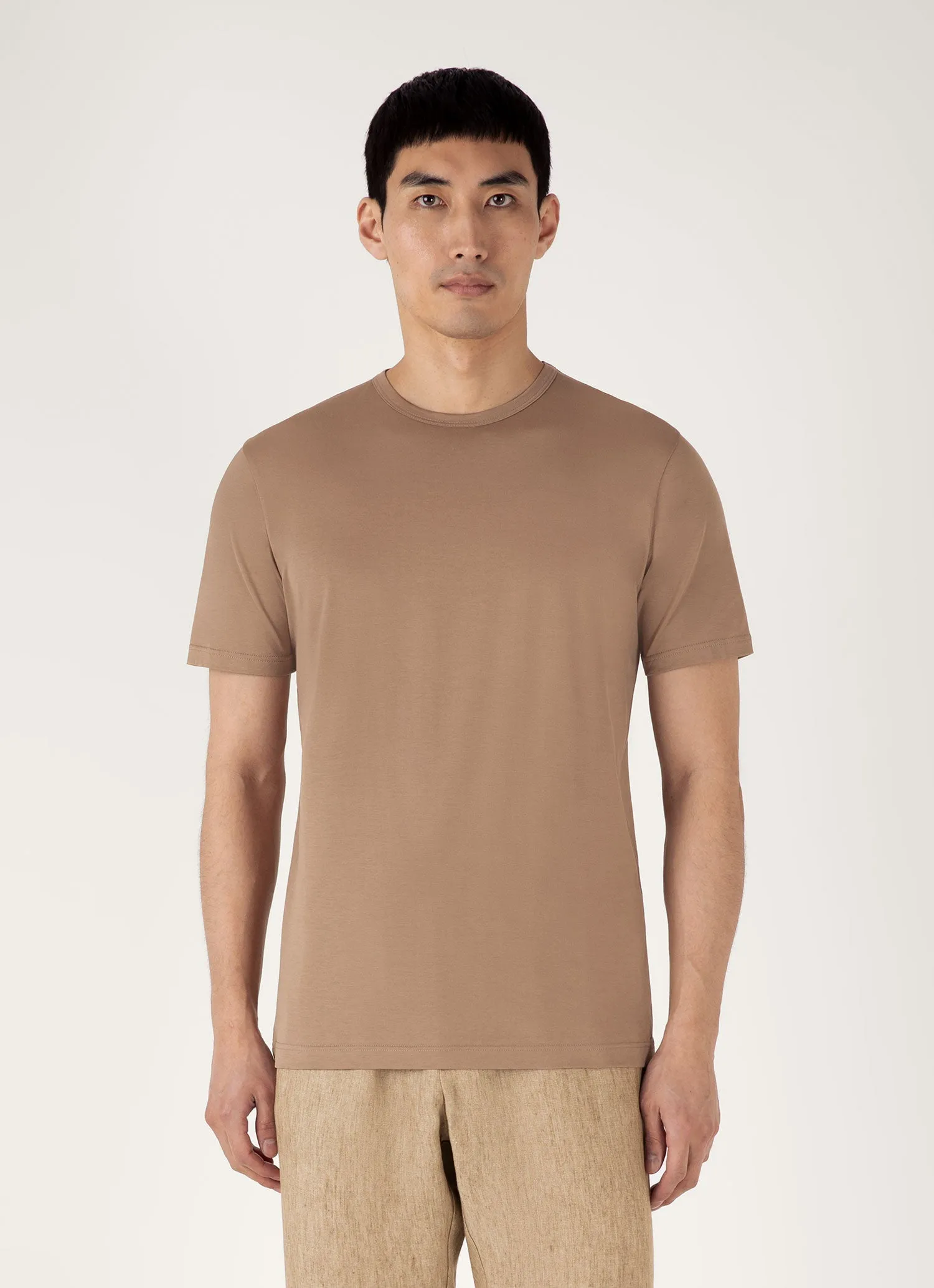 Wrinkle Resistant Cloth Versatile Wear Men's Classic T-shirt in Dune