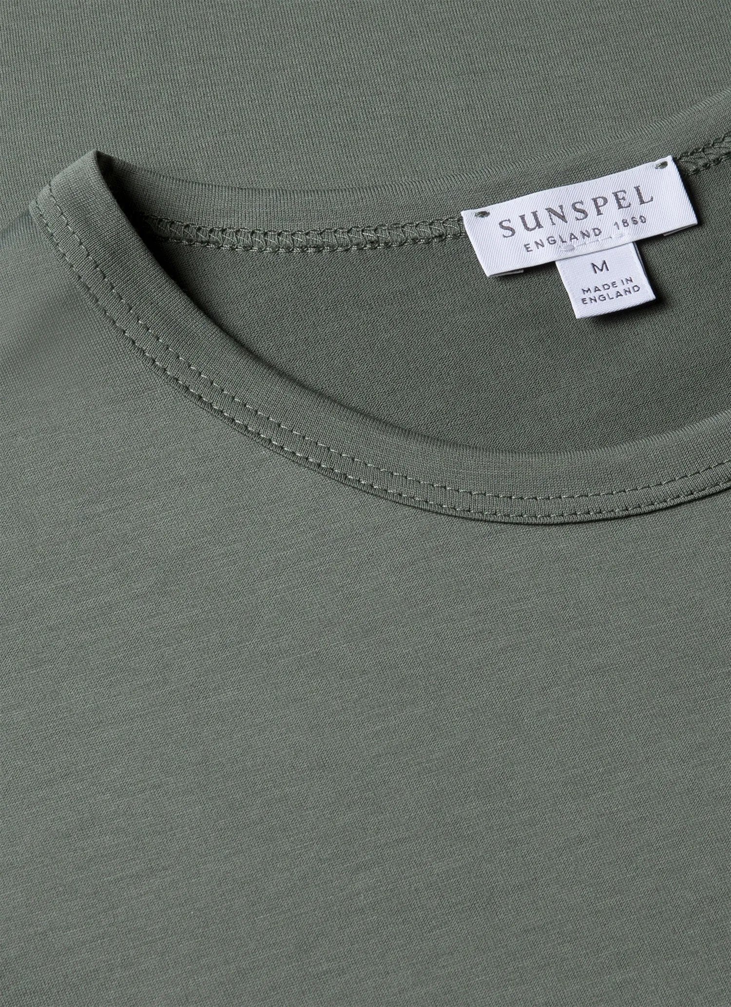 Men's Classic T-shirt in Dusk Green Casual Layer Look
