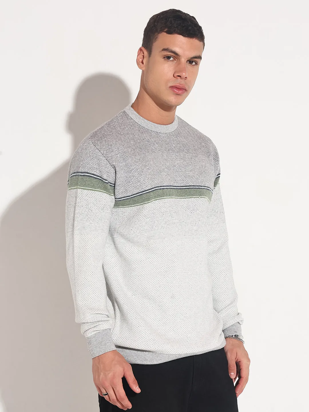Men's Colourblocked Grey Ribbed Round Neck Sweater Outdoor Leisure Microfiber Inner Layer