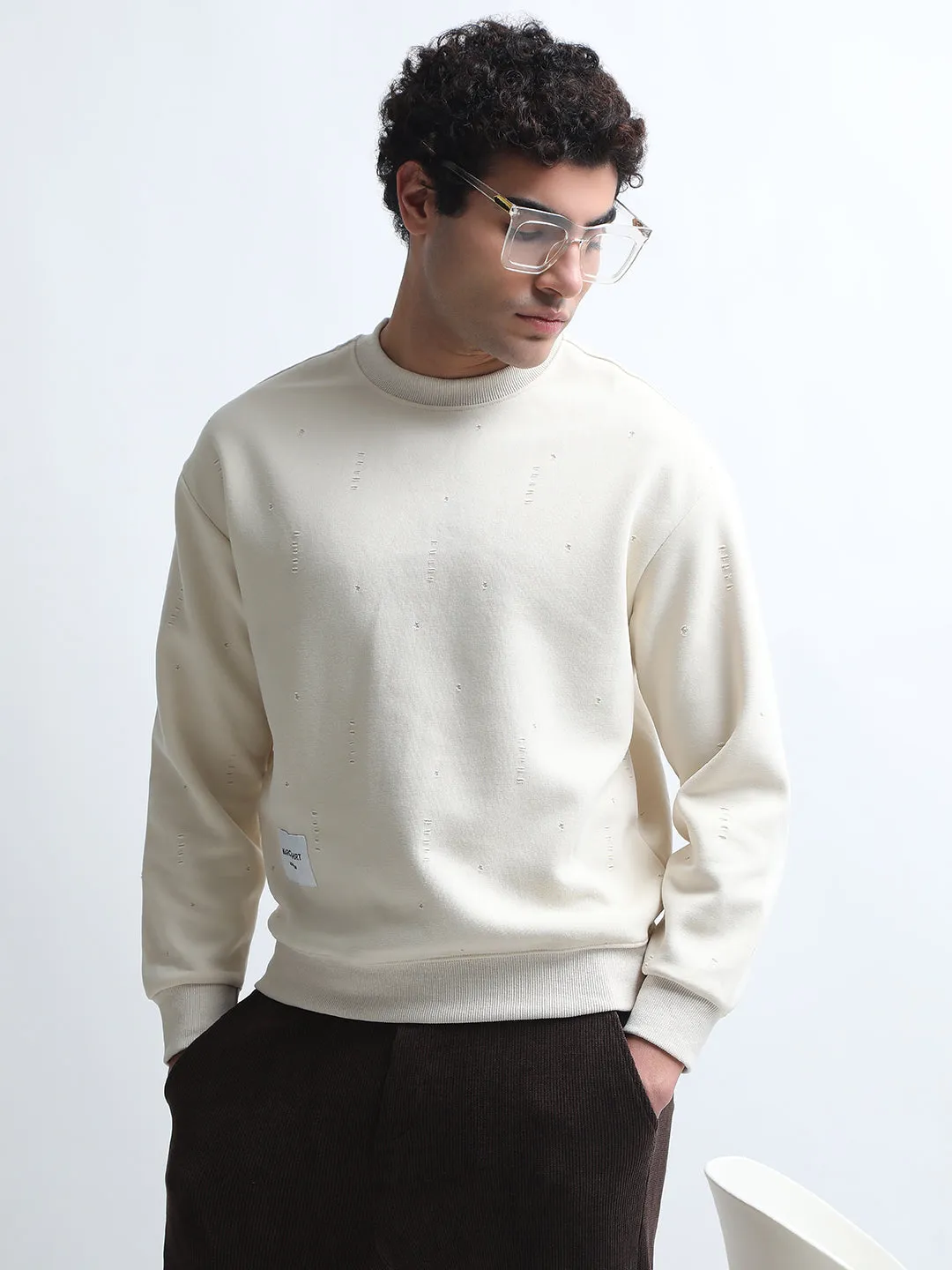 Men's Cream Round Neck Ribbed Sweatshirt with Torned effect camping suitable