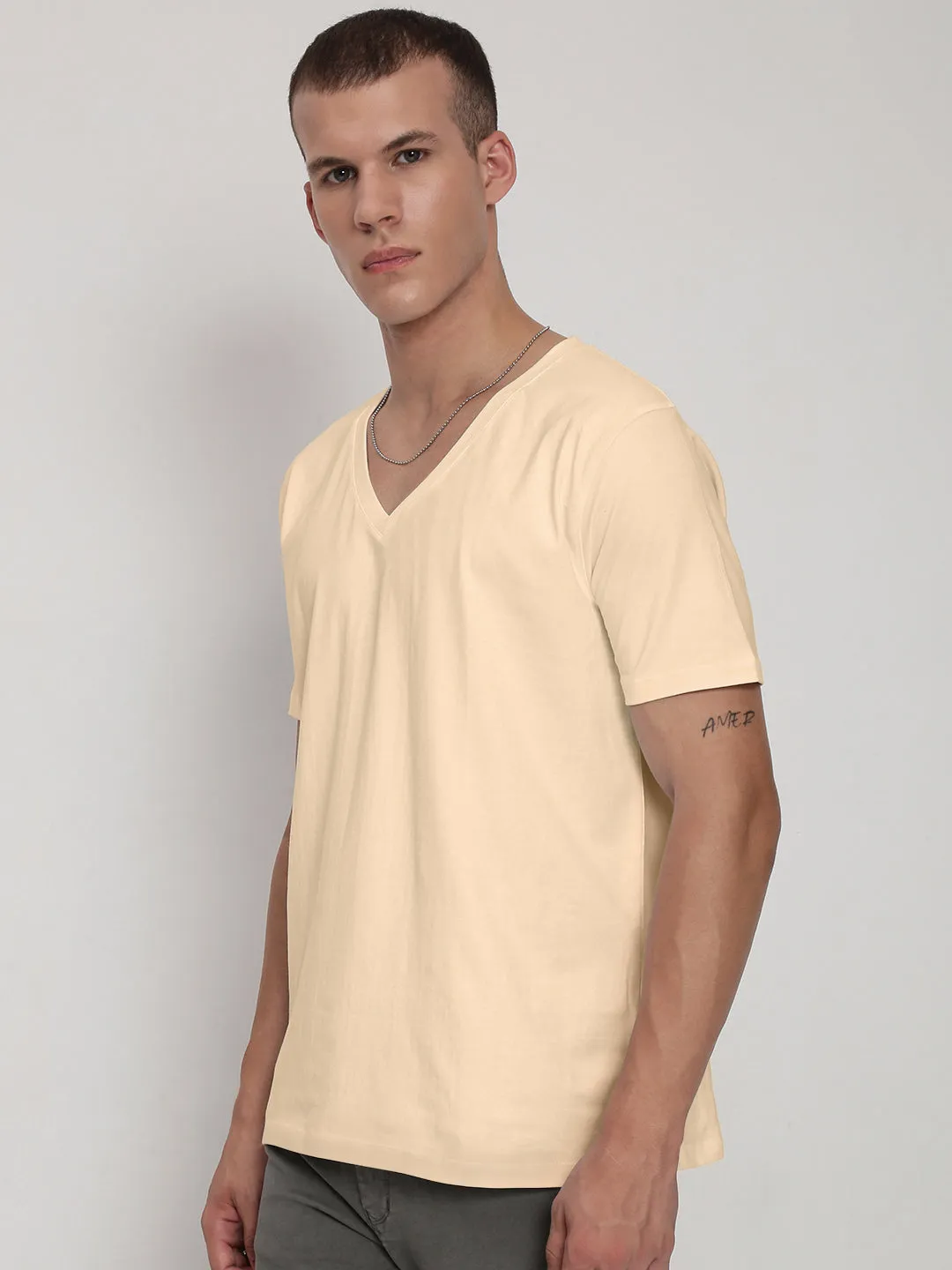 Men's Cream V-Neck Regular Fit T-Shirt Comfort Design