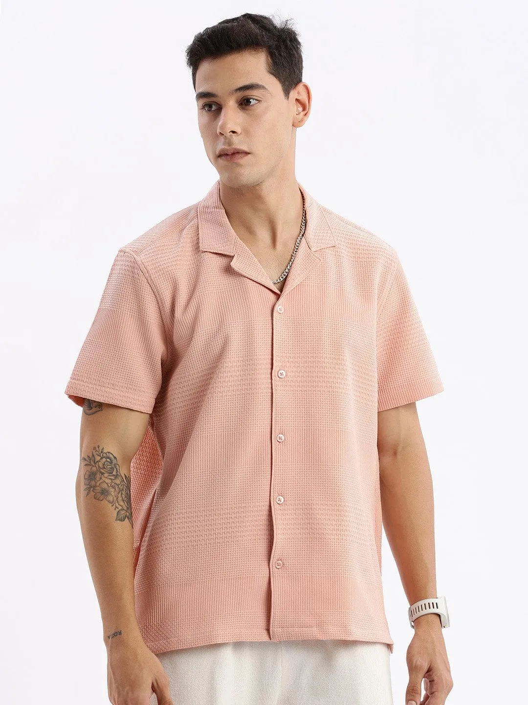 SeamlessConstruction AntiSnagFabric Men's Cuban Collar Solid Relaxed Fit Peach Shirt
