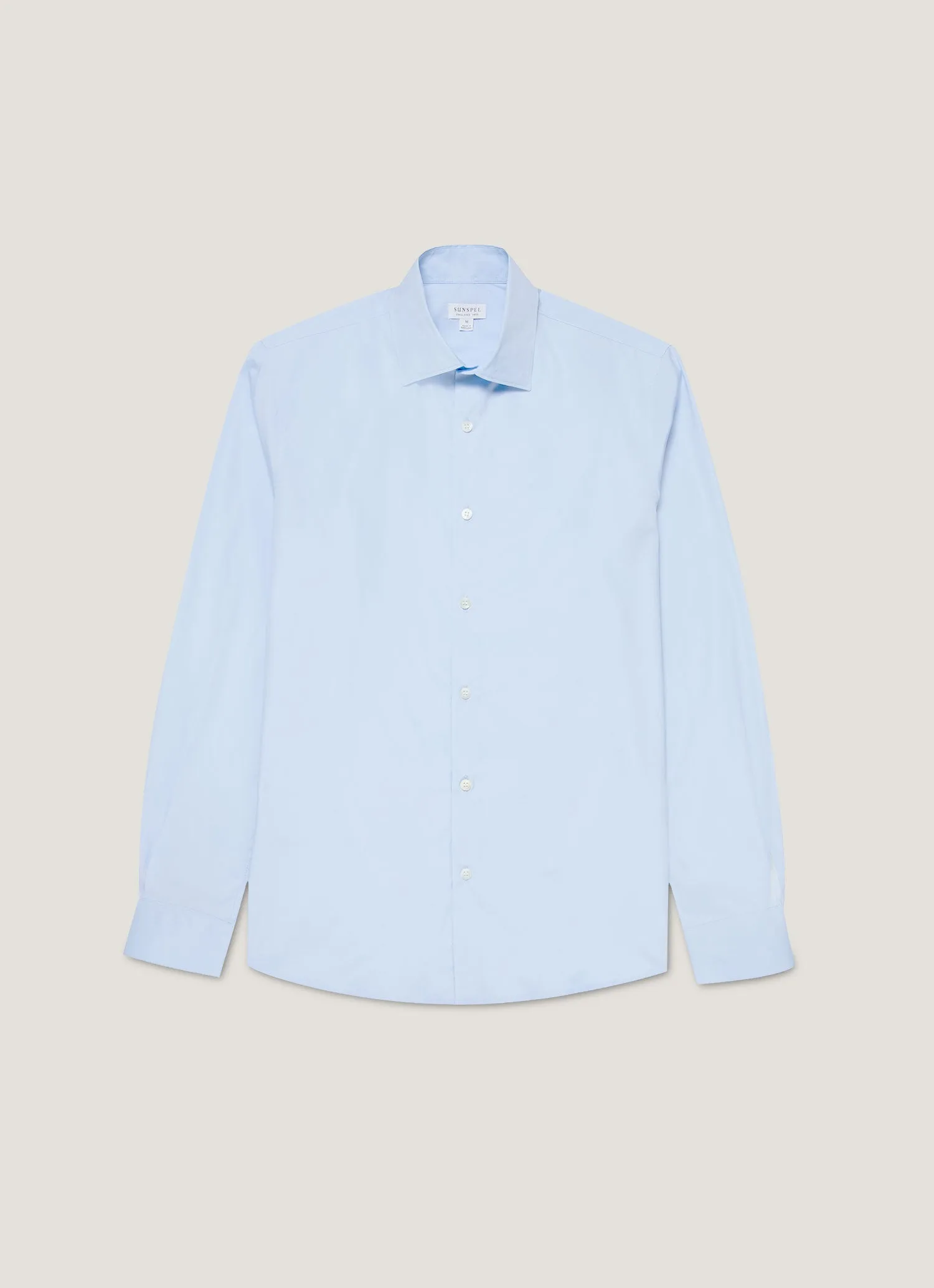 Men's Cutaway Collar Shirt in Light Blue sporty and comfortable Athletic Fit