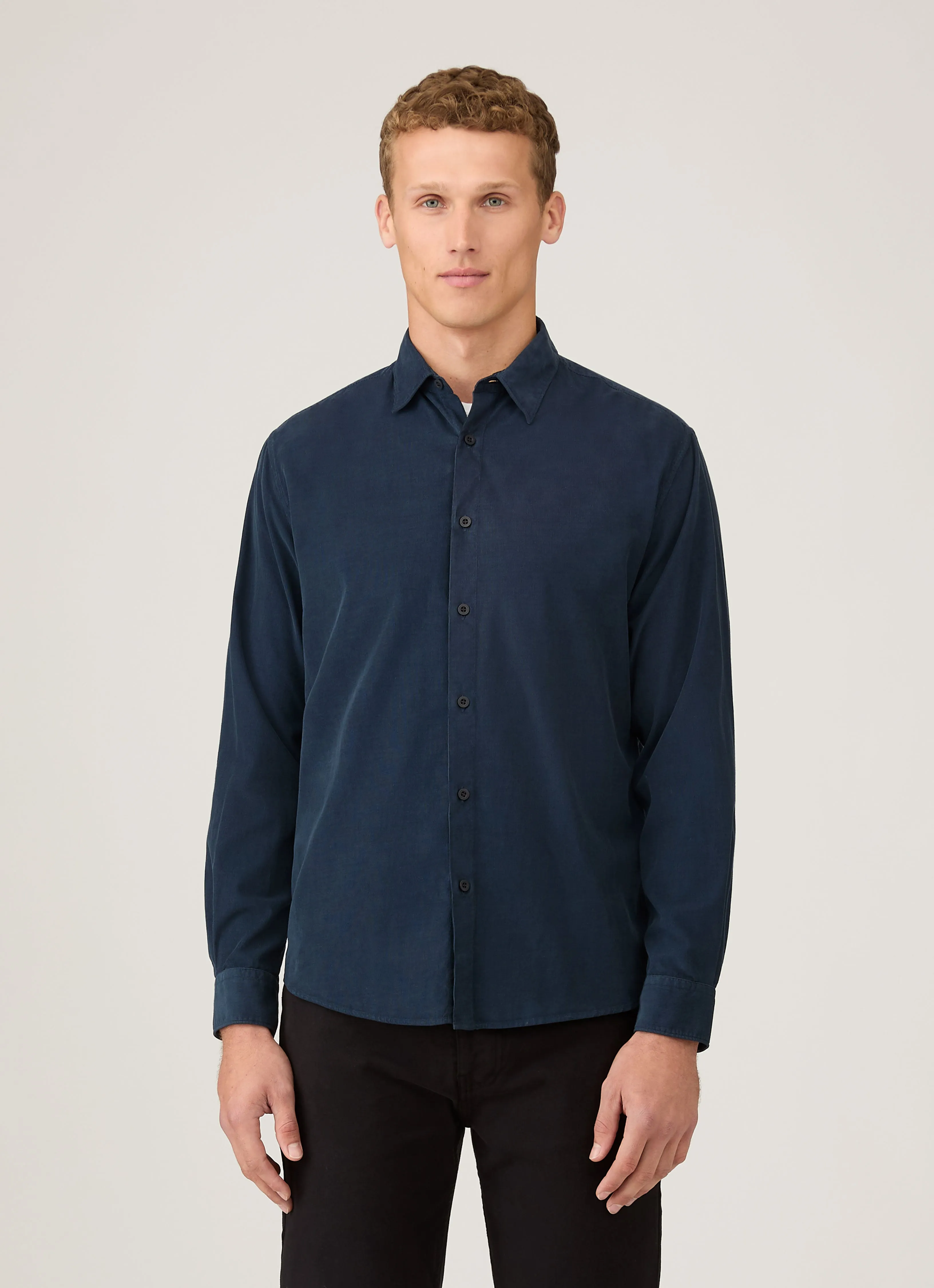 Minimal Comfort Wear Men's Fine Cord Shirt in Navy