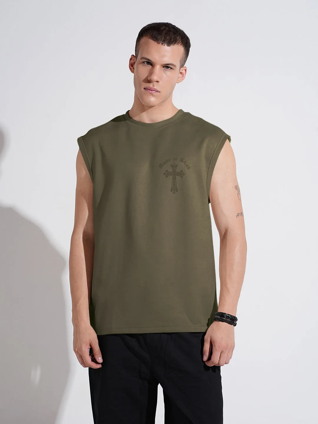 Cultural Fit Men's Graphic Olive Regular Fit Sleeveless T-Shirt