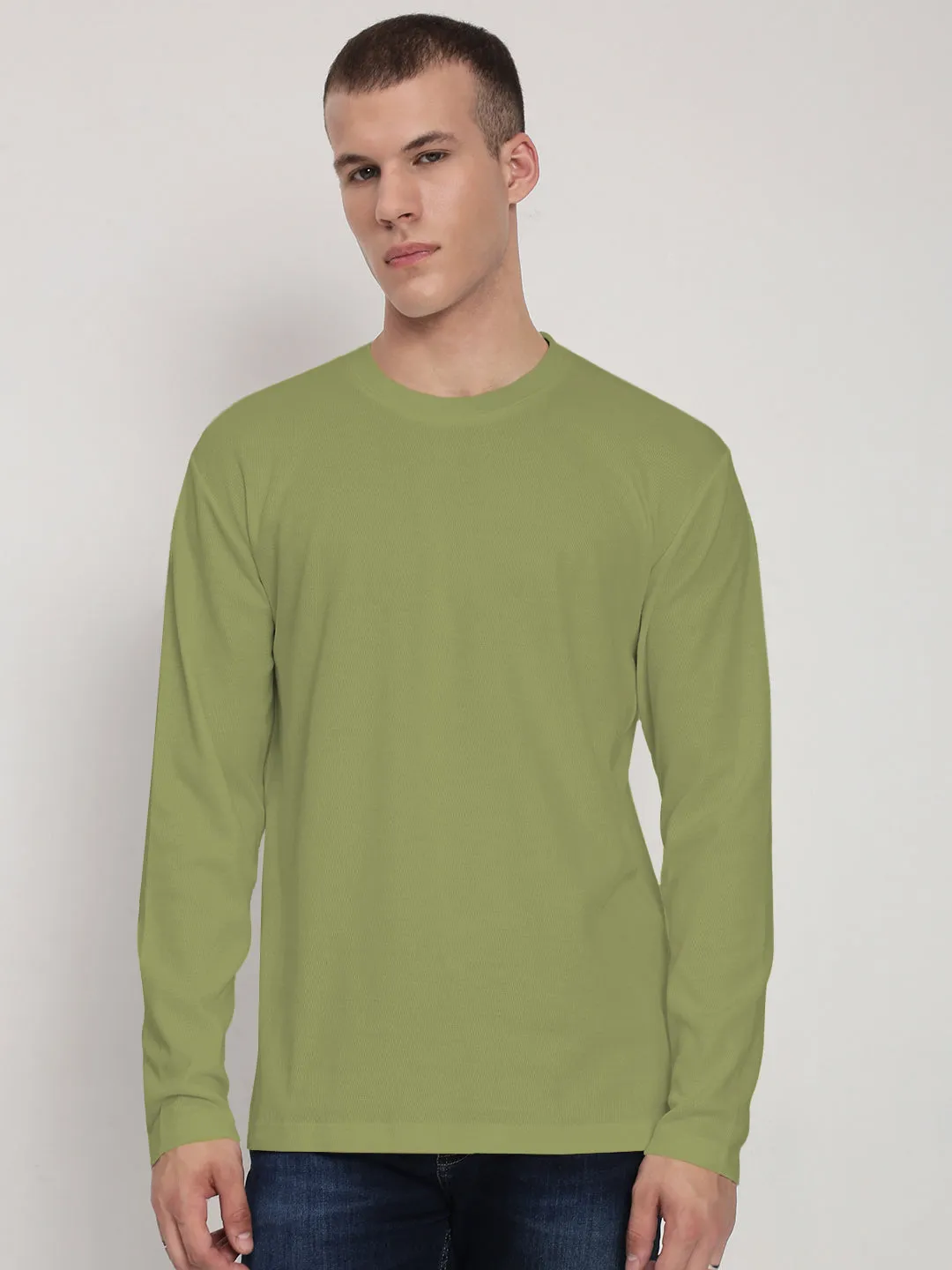Men's Green Long Sleeves Round Neck Slim Fit T-Shirt Travel Relaxed product marketing