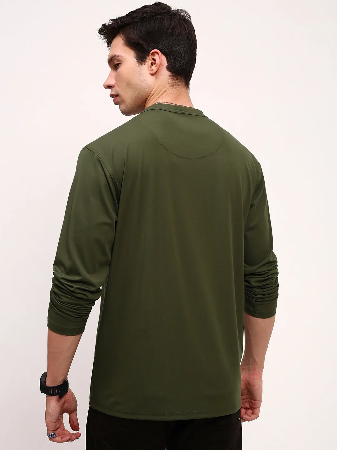 casual top Trendy Men's Green Solid Henley Neck T-Shirt