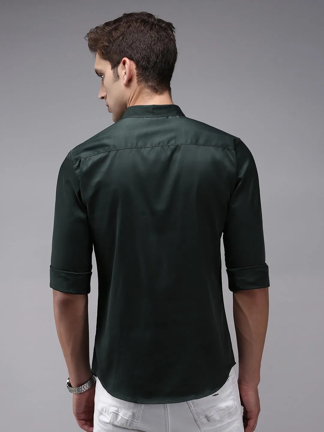 Men's Green Solid Slim Fit Shirt Commute Ease Urban Cool