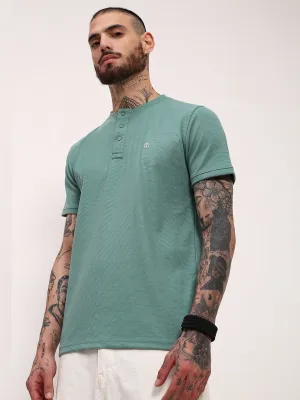 Anti-pilling good for gym sessions Men's Green Solid T-Shirt