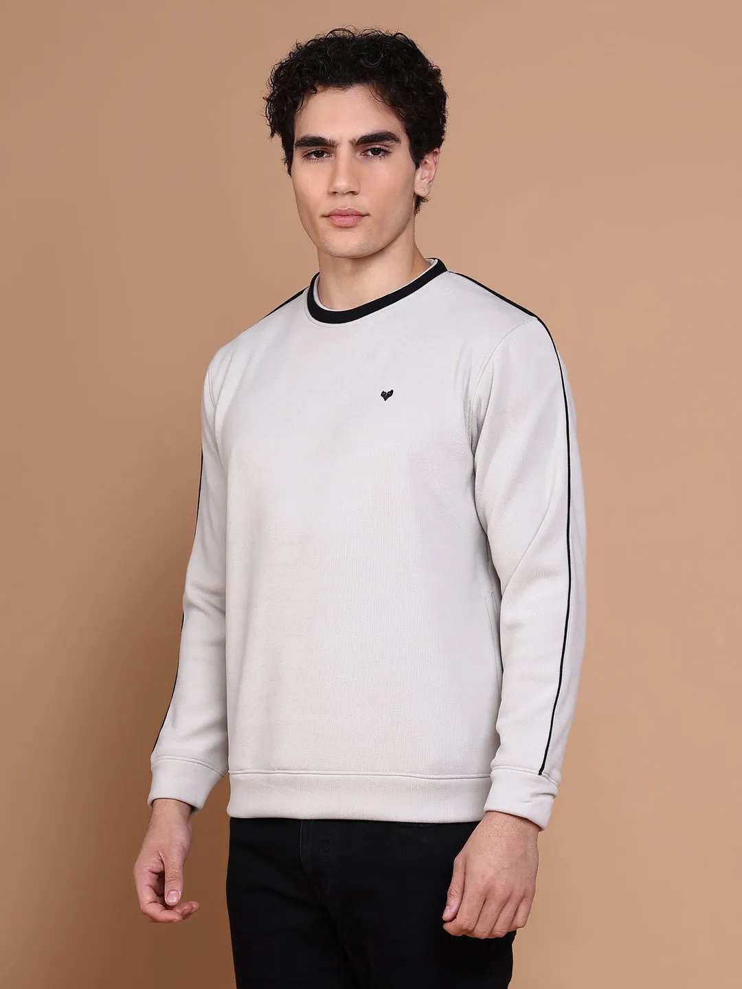 product customer retention Men's Grey Cotton Round Neck Long Sleeves Sweatshirt