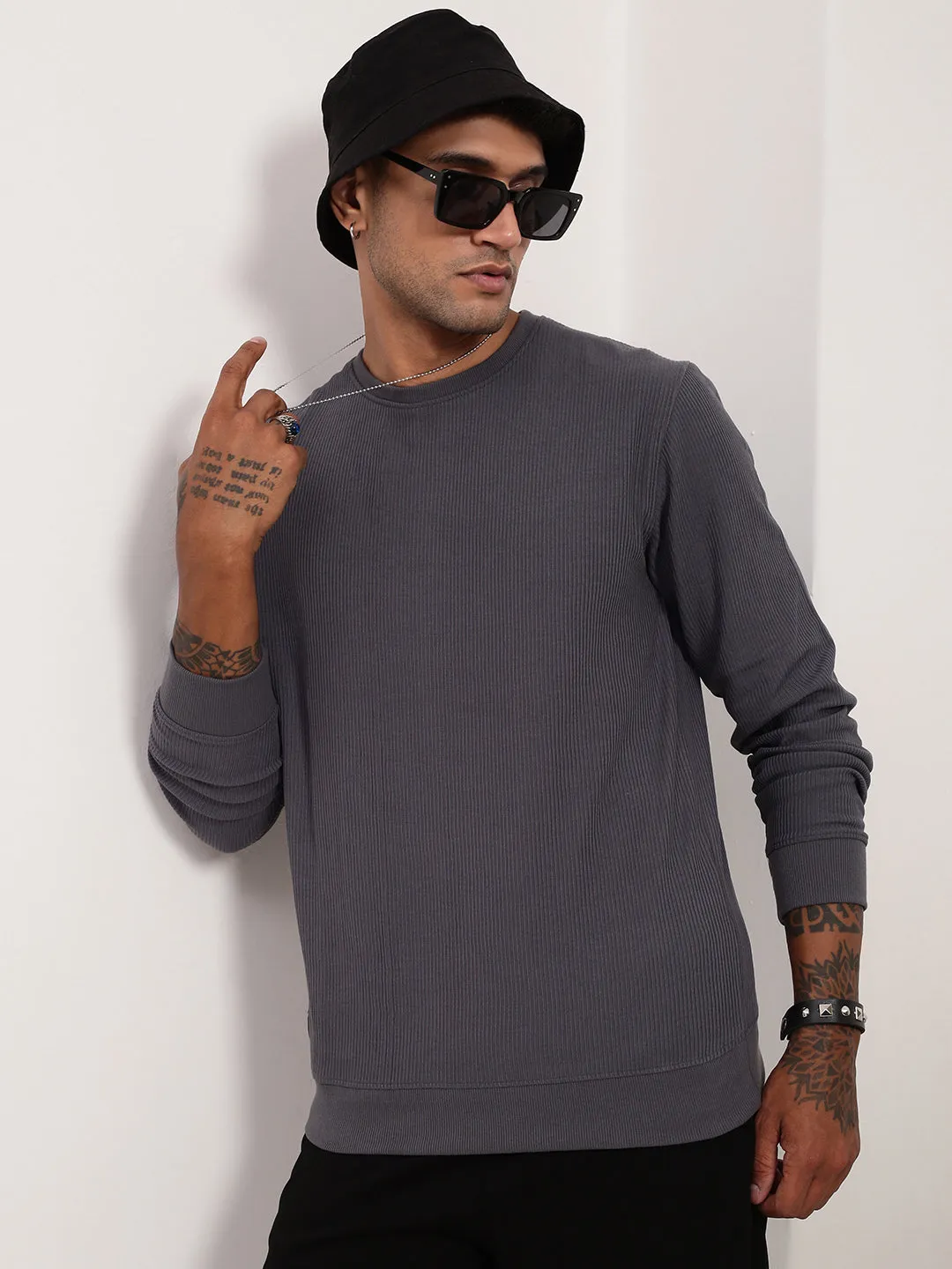 Men's Grey Solid Round Neck Cotton Sweatshirt Athletic Core Minimal