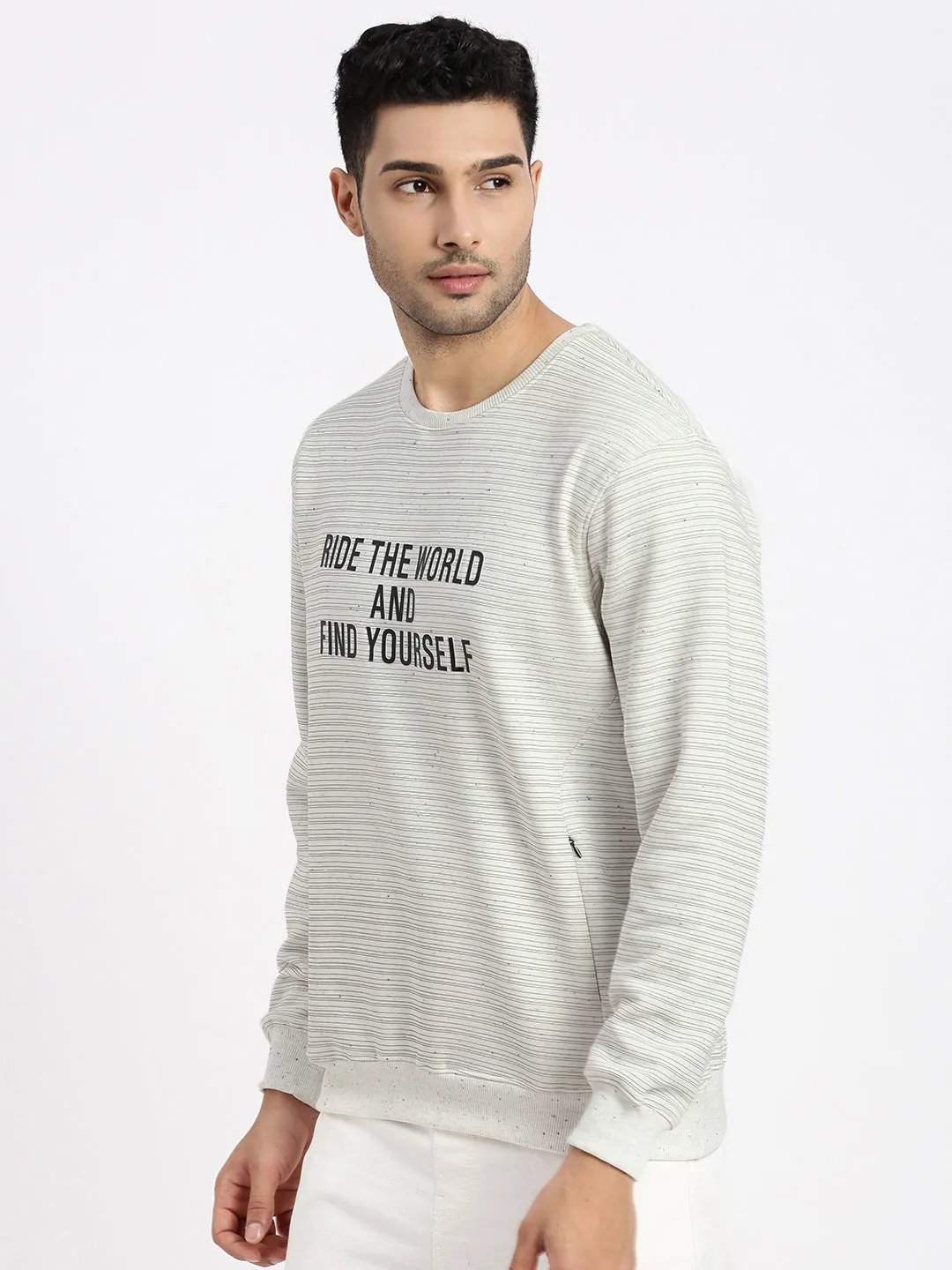 Comfortable Wear Weekend Chic Men's Grey Striped Round Neck Pullover