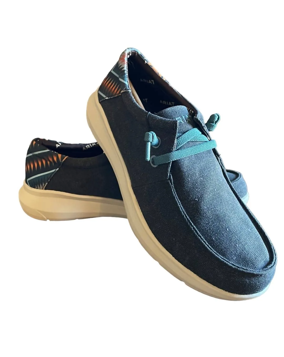 Low Profile Design Marriage Look Men's Hilo 2.0 Stretch Shoes In Charcoal Blue/blue Aztec
