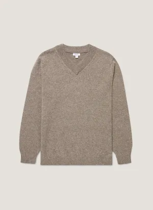 Men's Lambswool V-neck Jumper in Bark Non Irritating Edging Garment Dyed