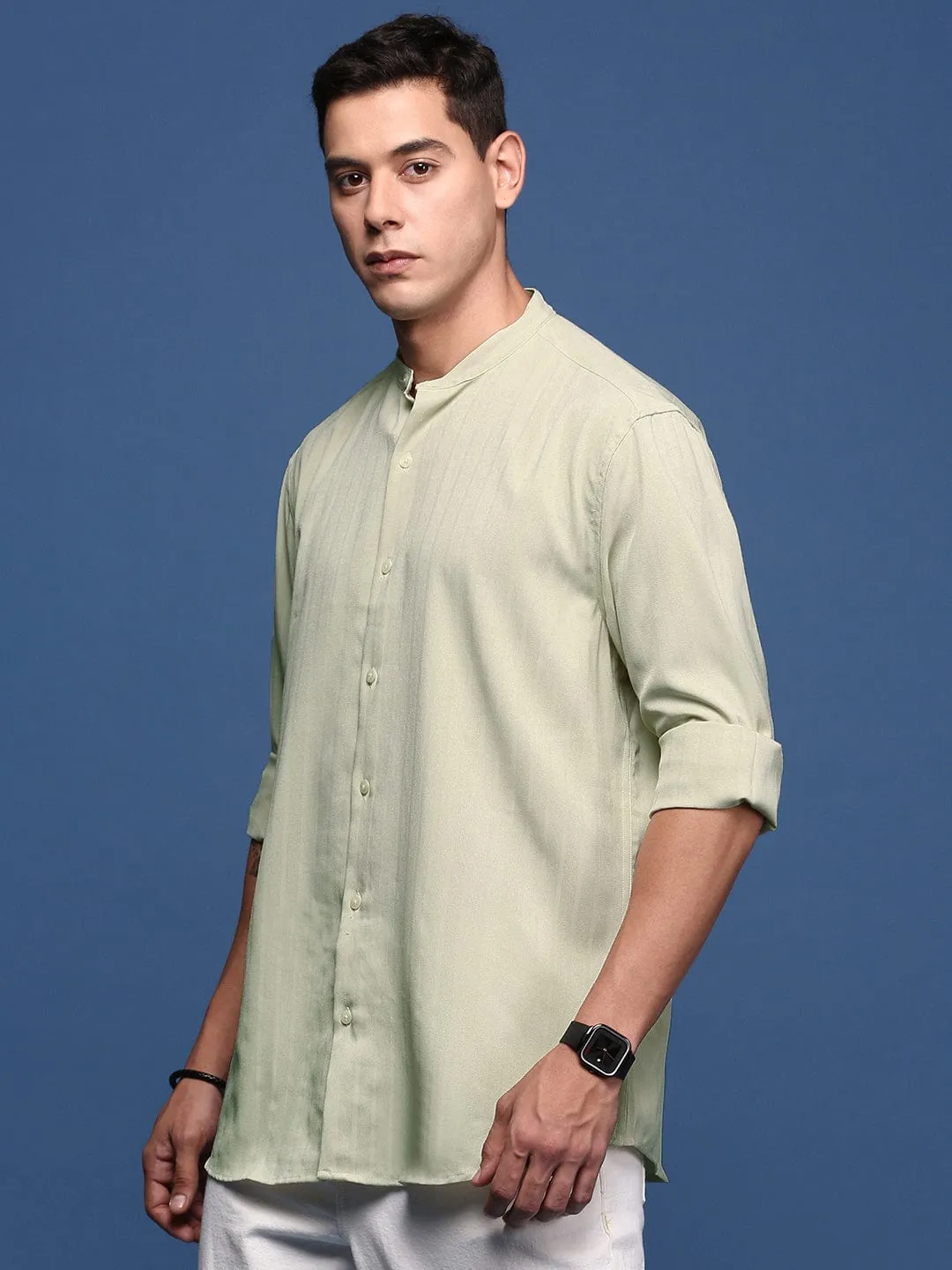 CrossBackStructure Men's Mandarin Collar Solid Green Slim Fit Shirt