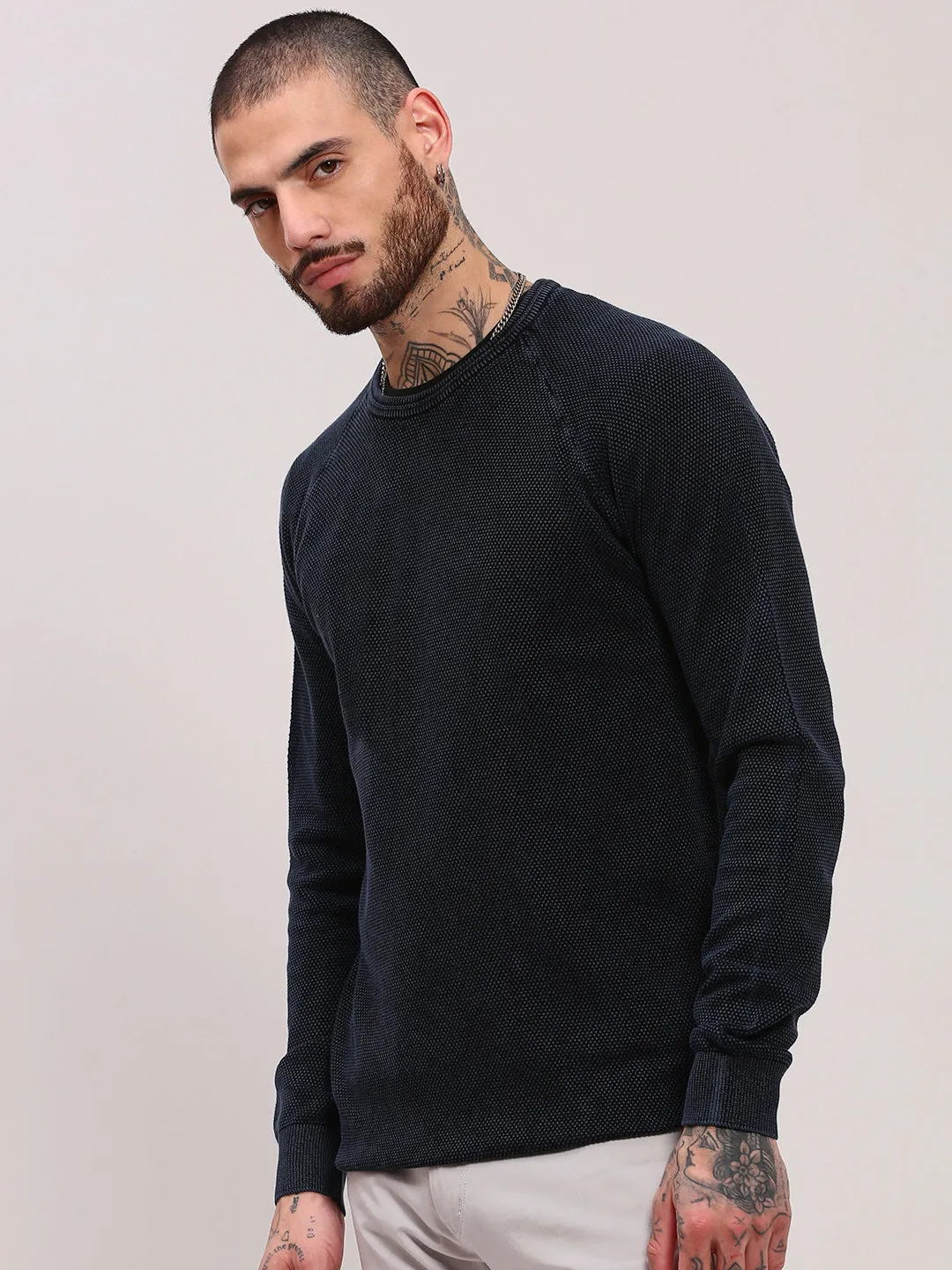 Snug feel Men's Navy Blue Self Design Pullover Sweater