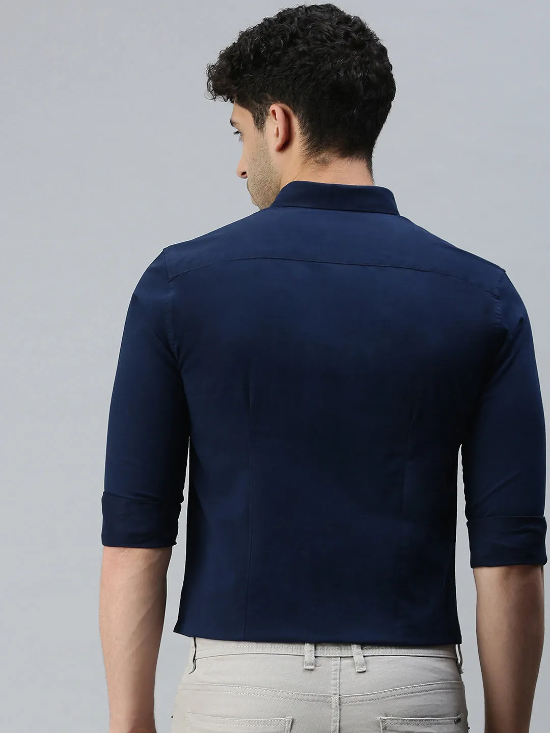 Men's Navy Blue Solid Slim Fit Shirt Casual Vibe