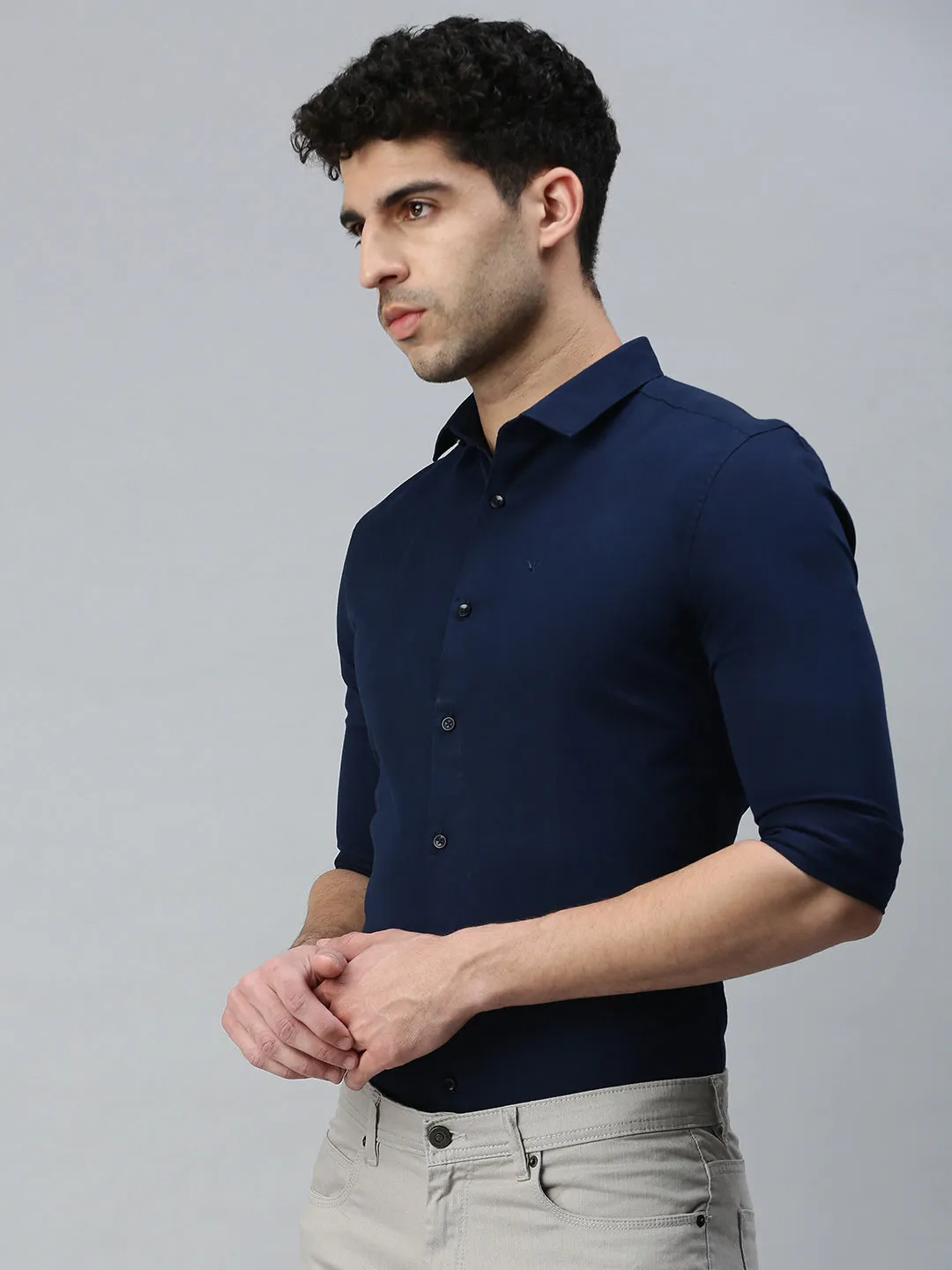 Wardrobe Essential Men's Navy Blue Solid Slim Fit Shirt