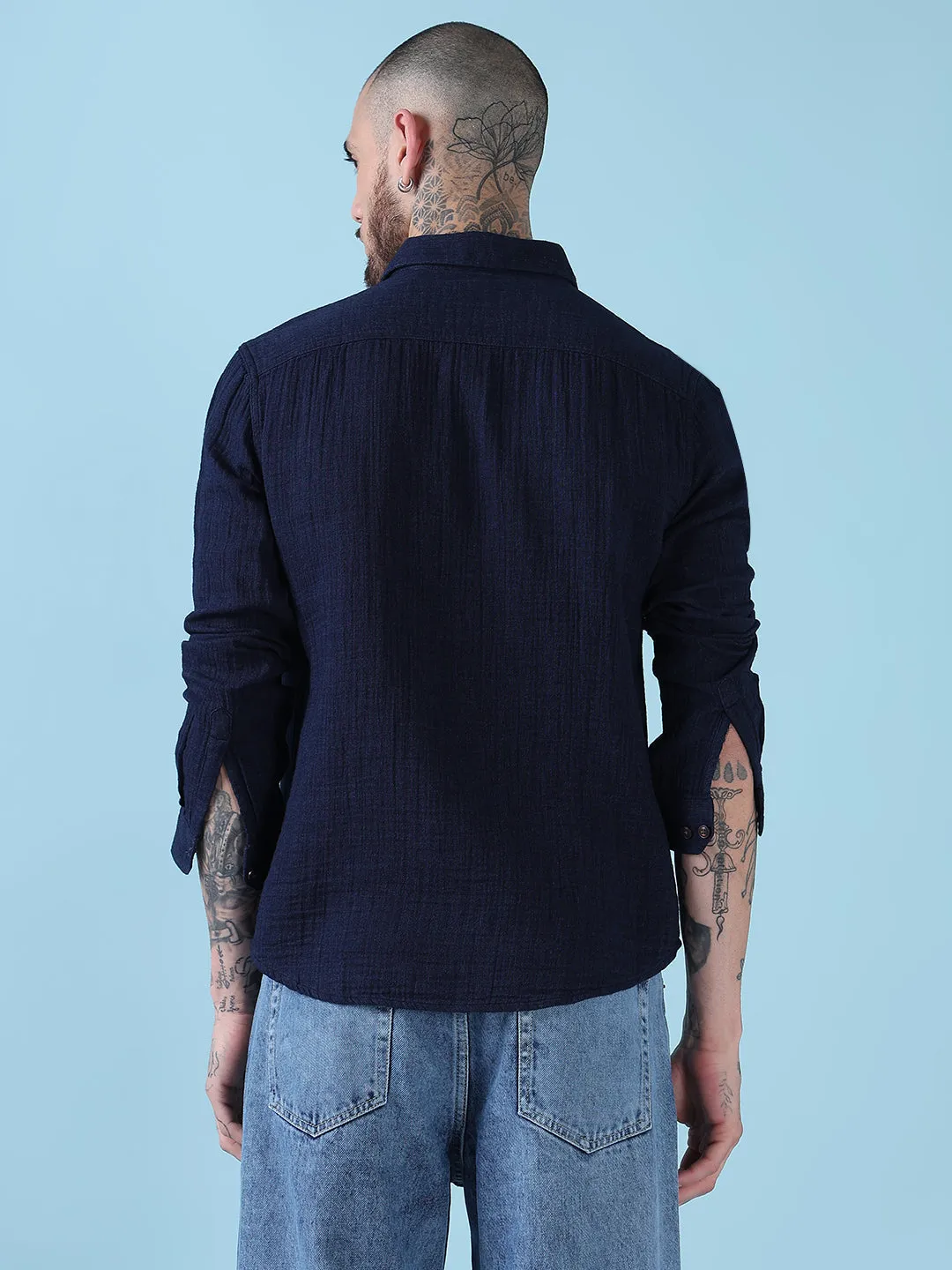 SmoothGripFastenings Men's Navy Blue Solid Slim Fit Shirt with Chest Pocket