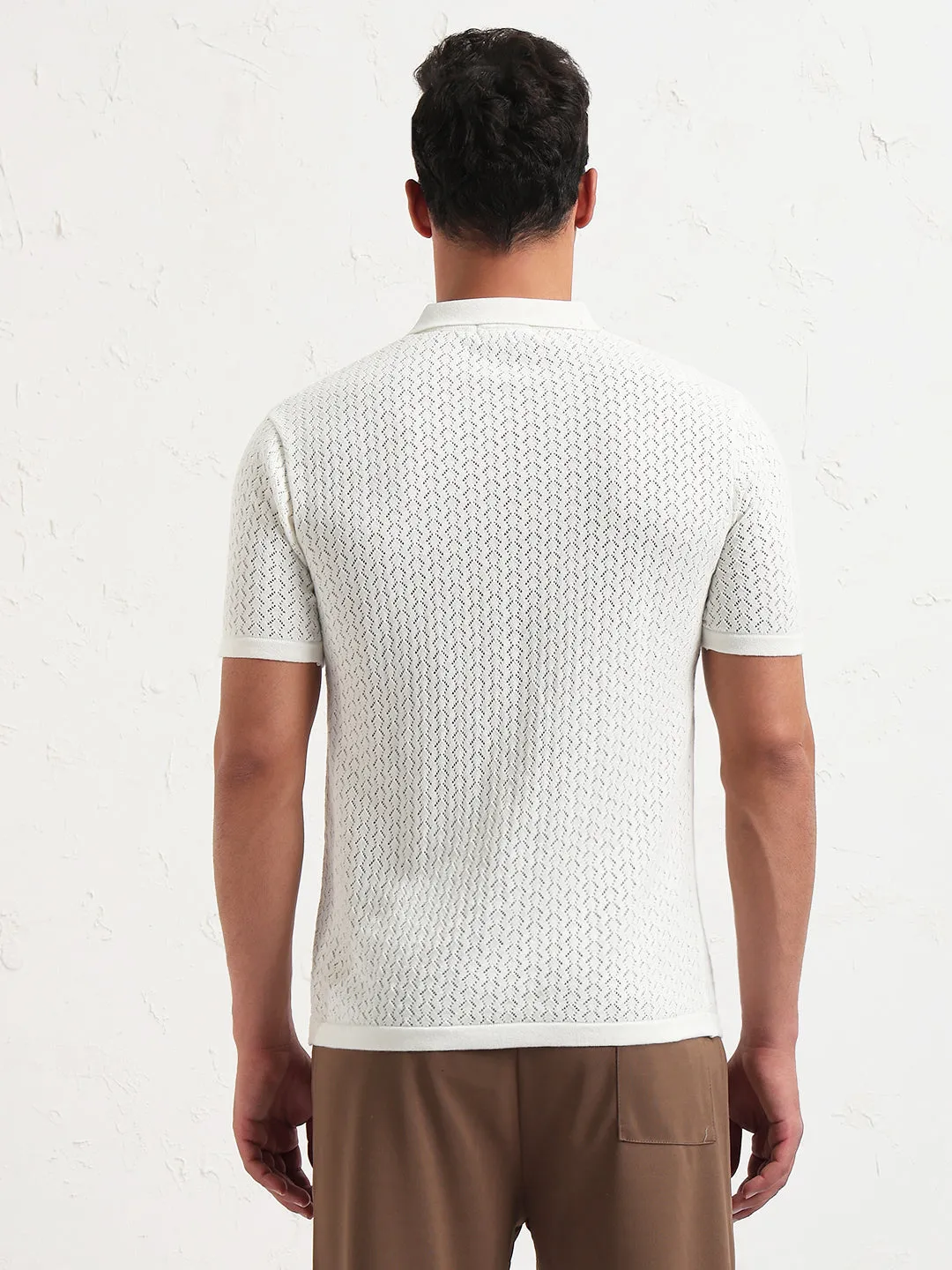 Trendy Design Men's Off White Solid Polo Collar T-Shirt