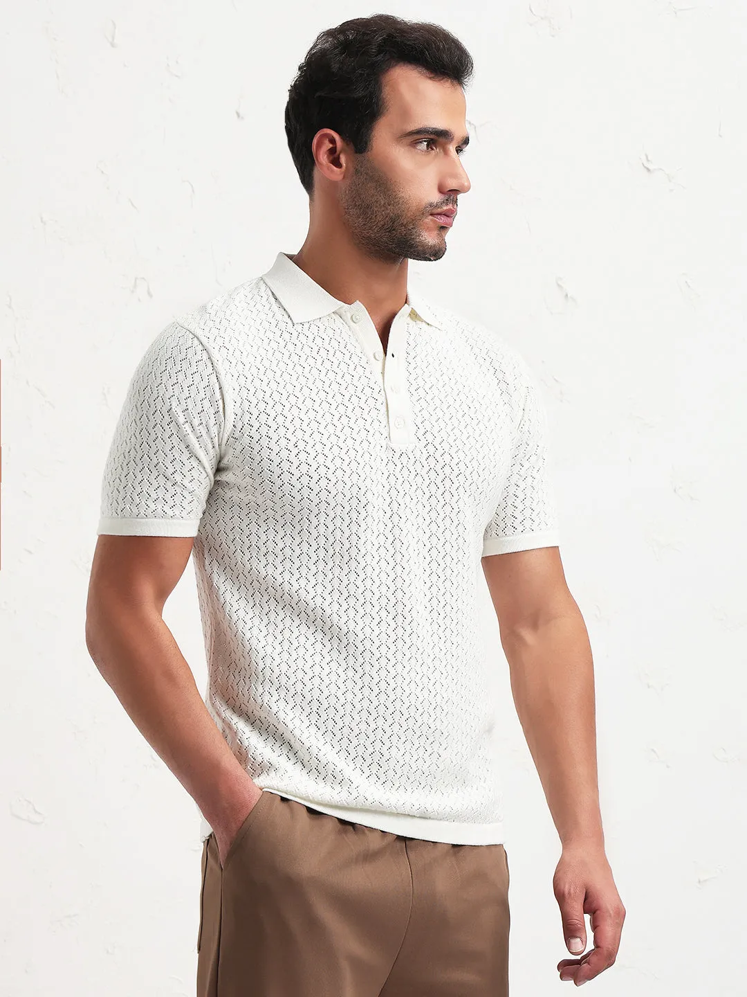 Men's Off White Solid Polo Collar T-Shirt product generic practicality fuzzy texture