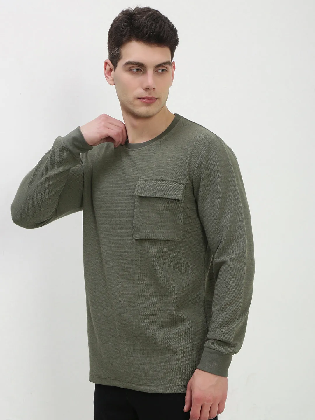 Men's Olive Solid Round Neck T-Shirt Plus Fit