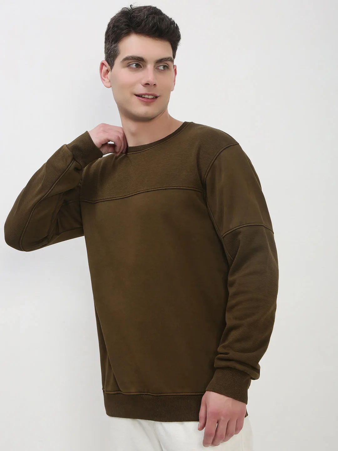 product semi formal grace suitable for gifts Men's Olive Solid Sweatshirt