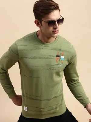 product generic practicality buckle accents Men's Olive Striped Round Neck Cotton Sweatshirt