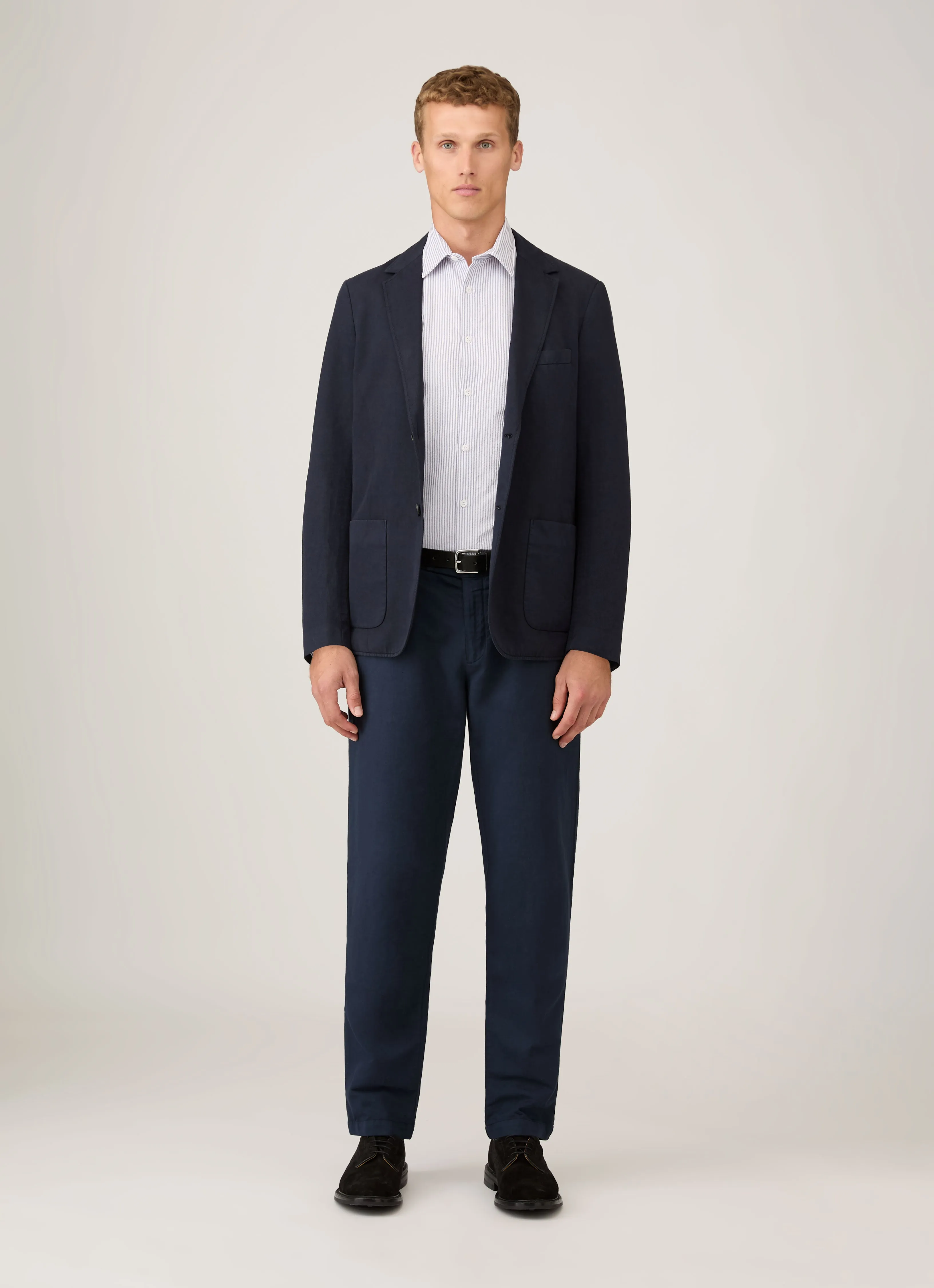 Men's Oxford Shirt in White/Navy Essential Piece Cozy Design Fit