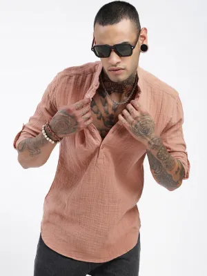 QuickReleaseFastenings TactileStitching Men's Peach Solid Shirt