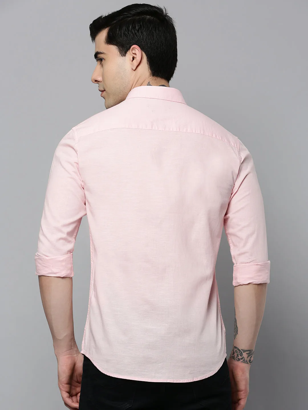 Men's Pink Solid Slim Fit Shirt Casual Fashion Adaptable Outfit