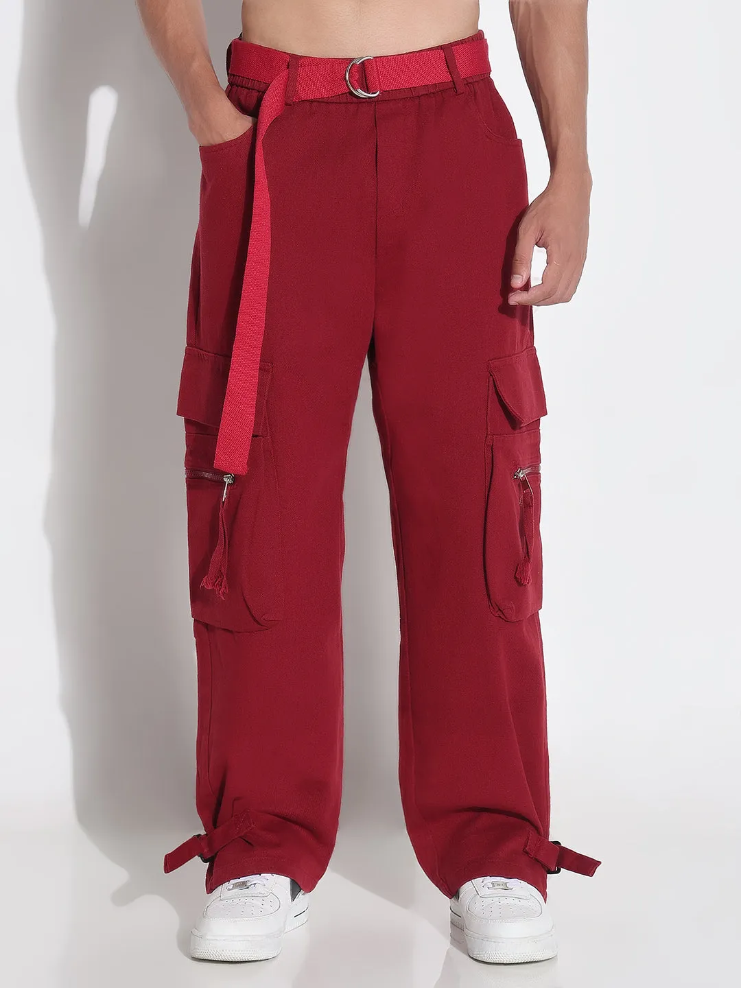 Sharp Silhouette Slim Design Men's Red Baggy Cargos Jeans