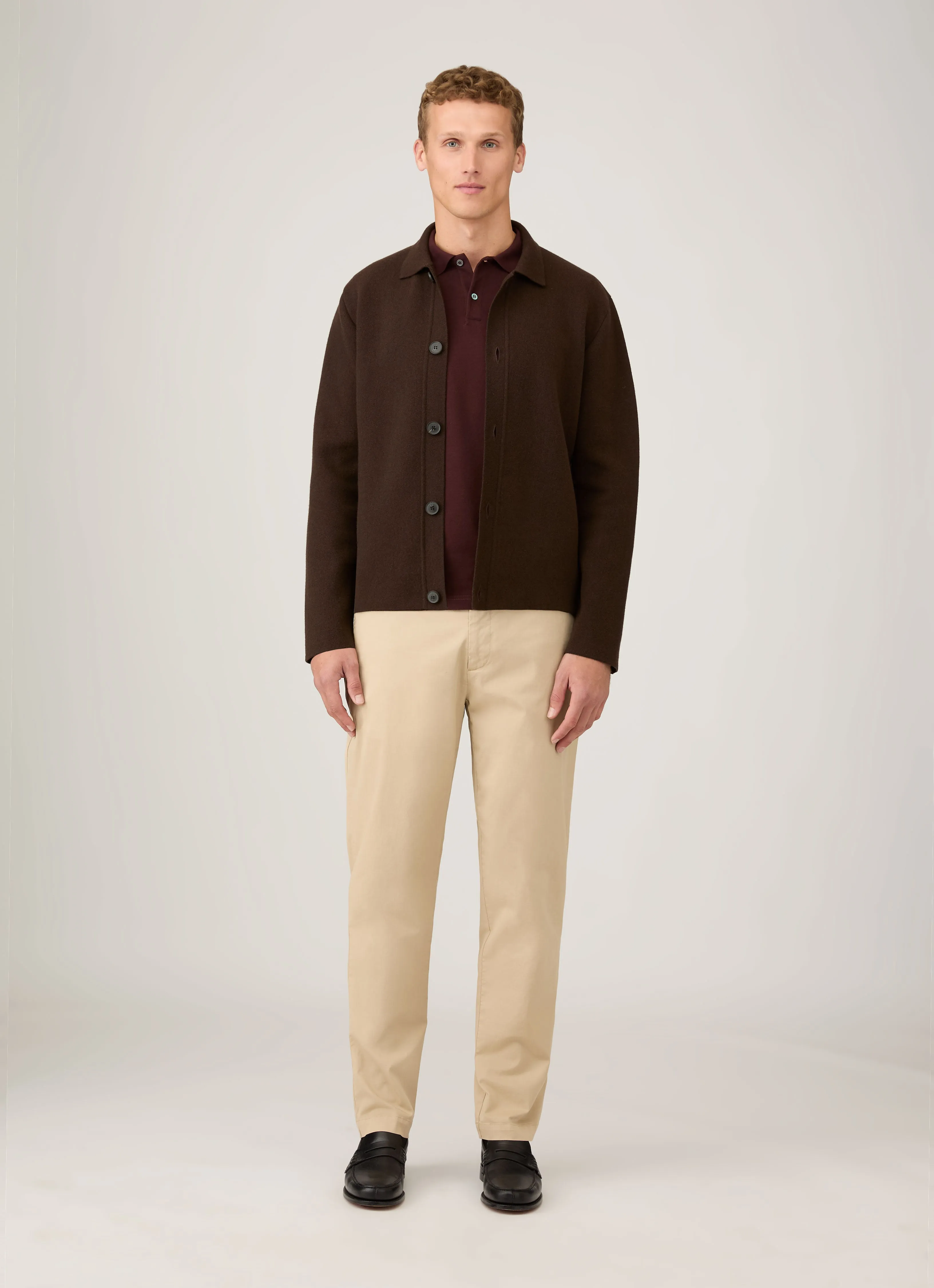 Men's Regular Fit Chino in Light Stone Frayed hem Smart Motion