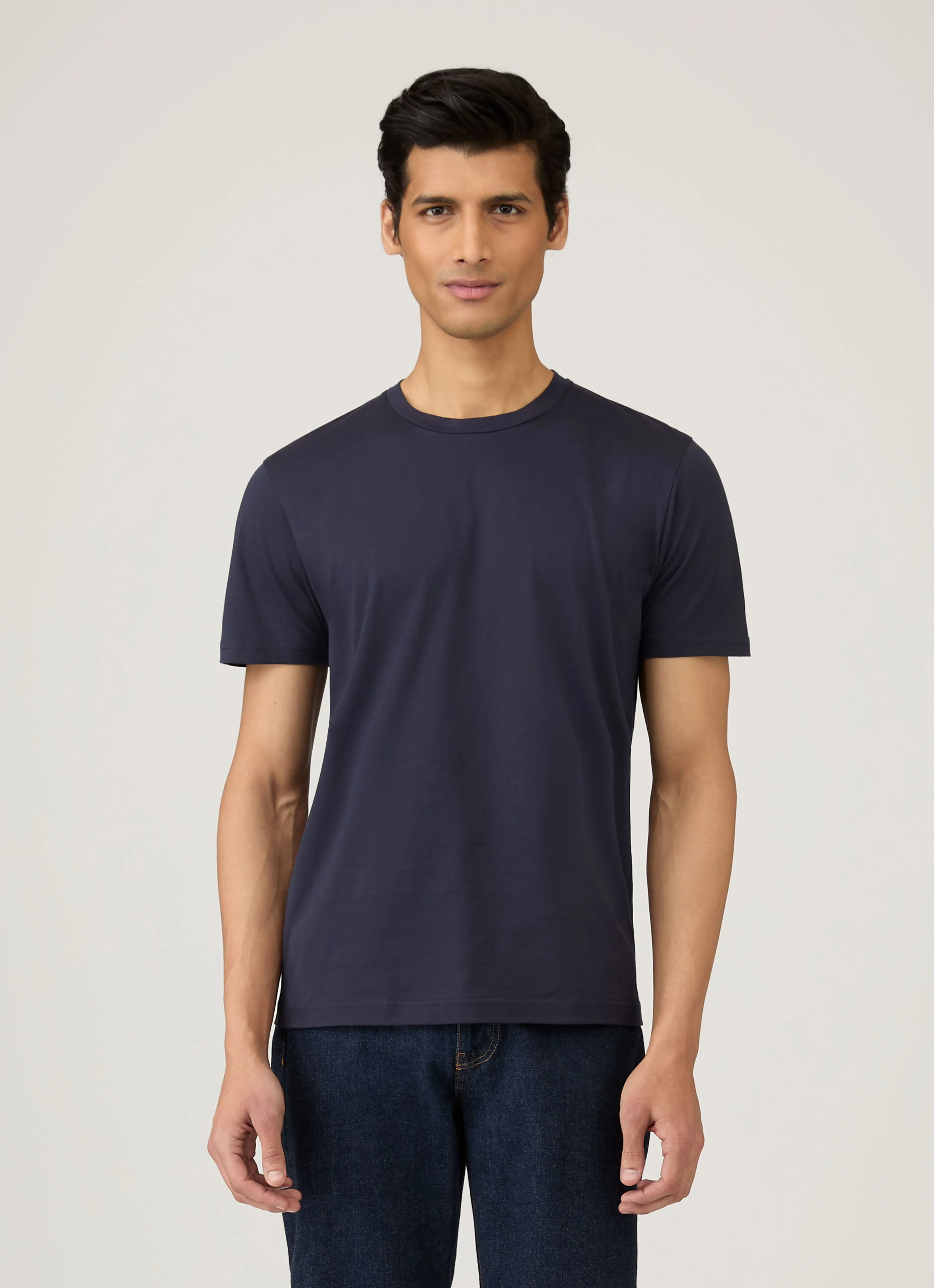 Everyday Fashion Holiday Casual Men's Riviera T-shirt in Navy