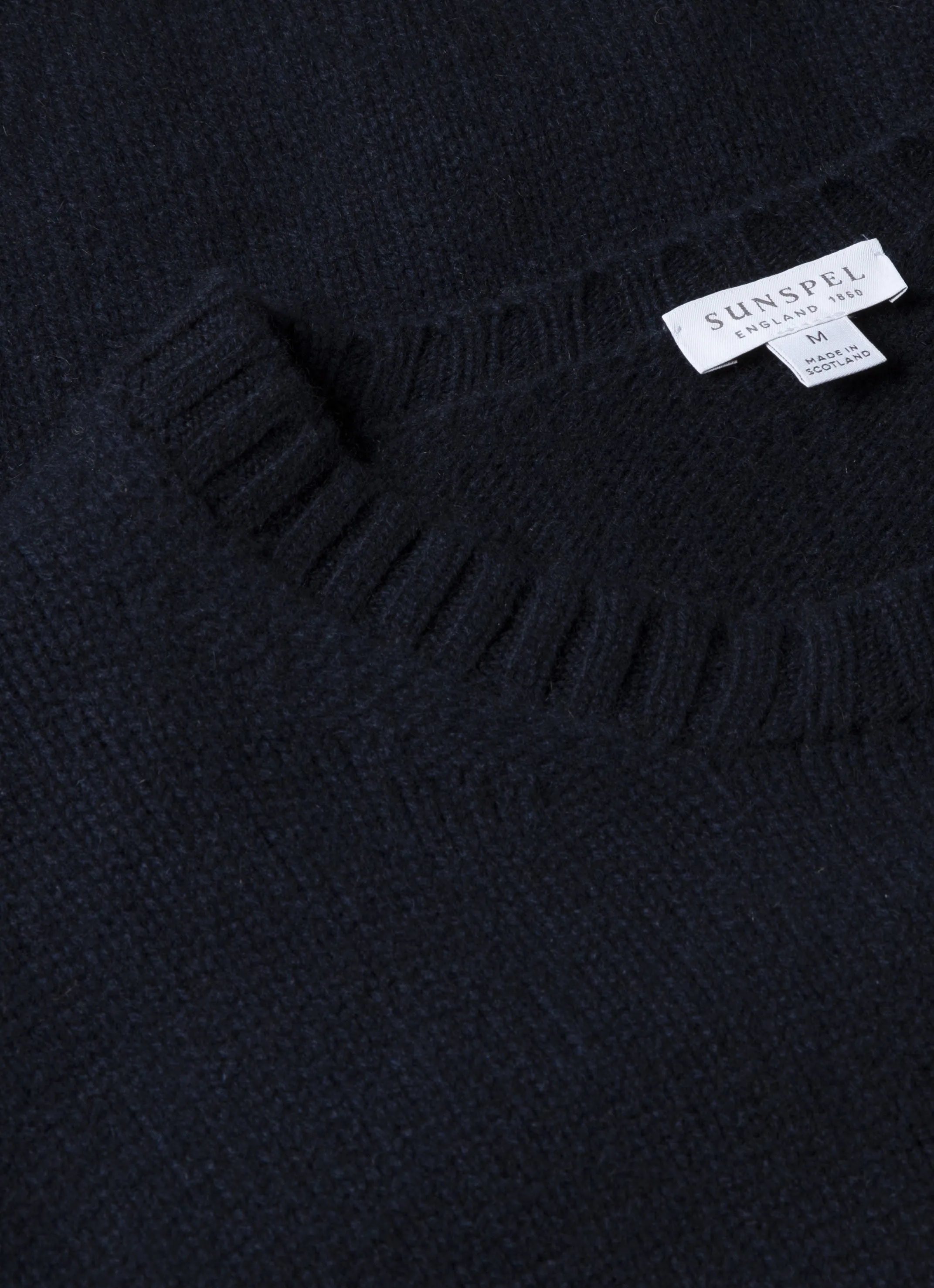 Men's Roxburgh Cashmere Jumper in Navy Simple Casual Style