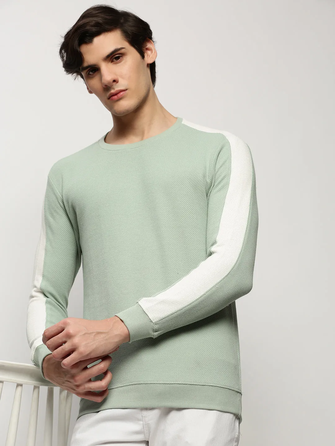 Relaxed Street Men's Sea Green Round Neck Cotton Sweatshirt